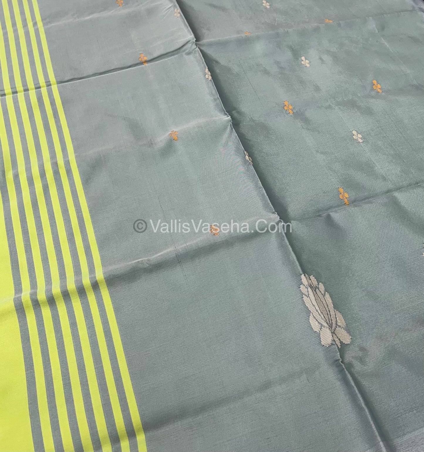 Vazhai Pattu Saree / Banana Pith - With Out Blouse - VVVPS001