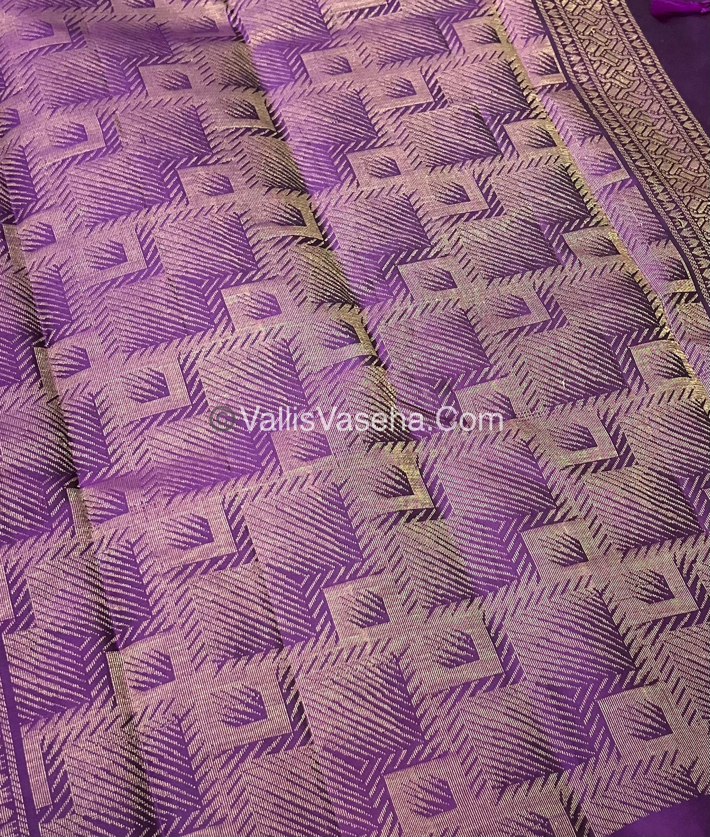 Half Mix - Pure Soft Silk Saree - VVPSS030