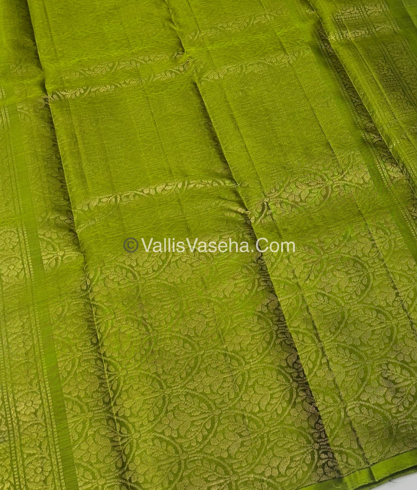 Half Mix - Pure Soft Silk Saree - VVPSS030