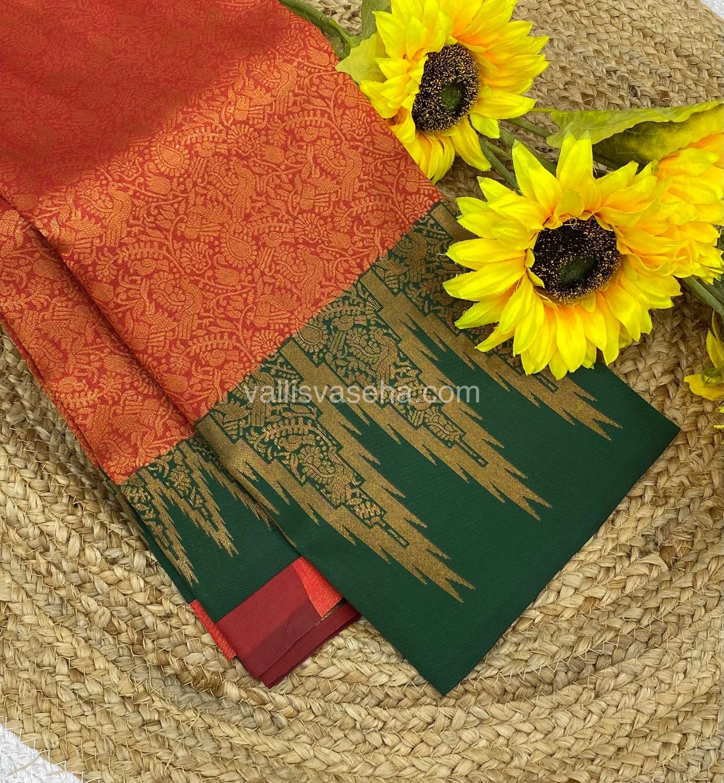 Kanchi Semi Silk - Red With Green - Temple Border - VVKSS001