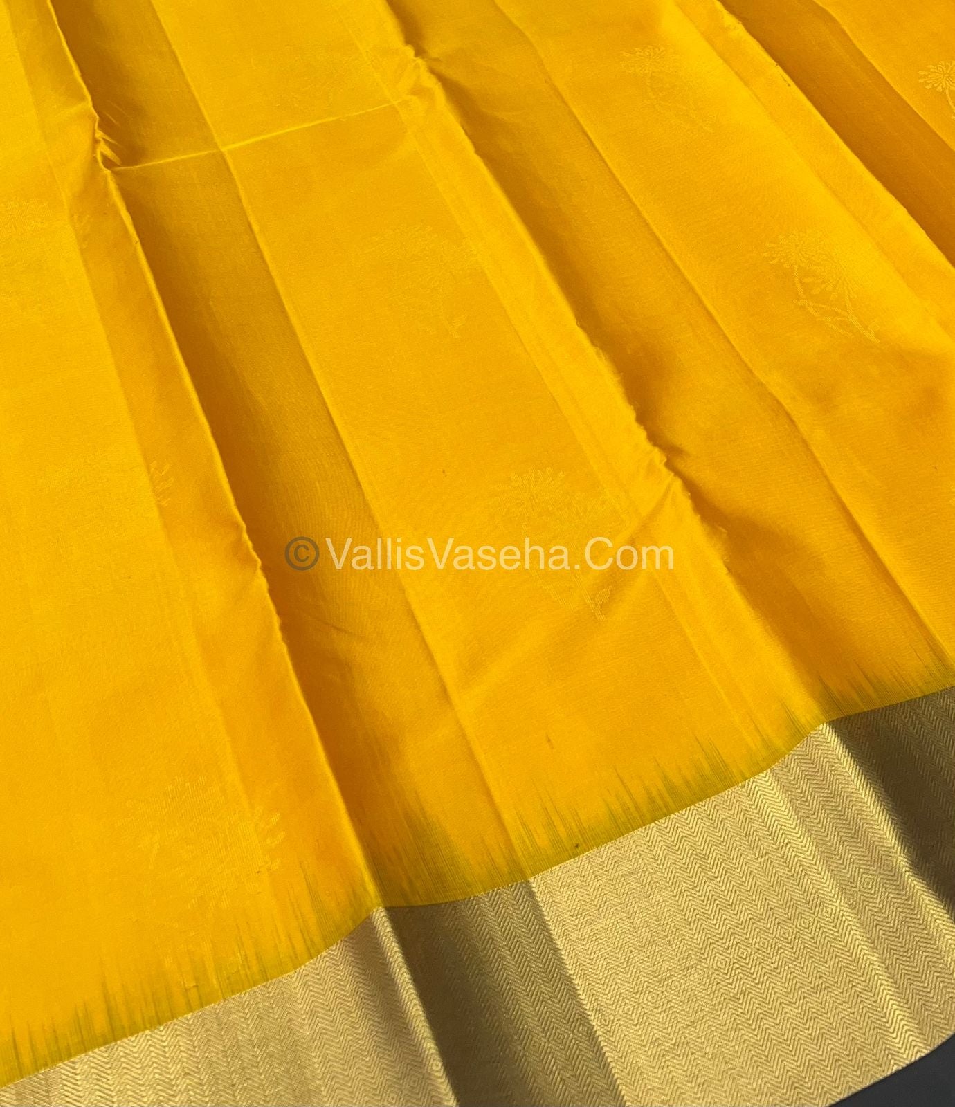 Pure Soft Silk Saree - Yellow & Black Combo - VVPSS036