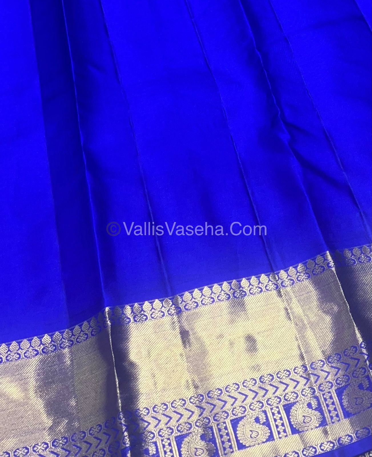 Pure Kanchipuram Silk Saree - Pallaku Design Border- Dark Purplish Wine shade - VVPS006