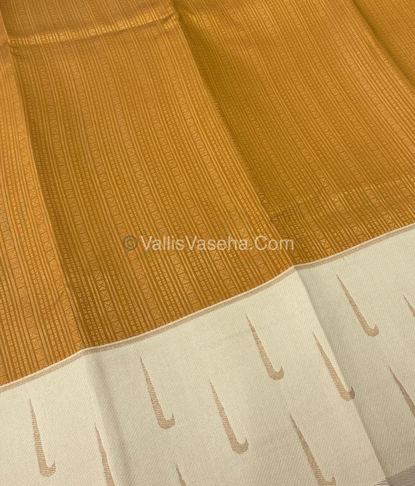 Kanchi Semi Silk - Yellow with Cream Blue VVKSS001