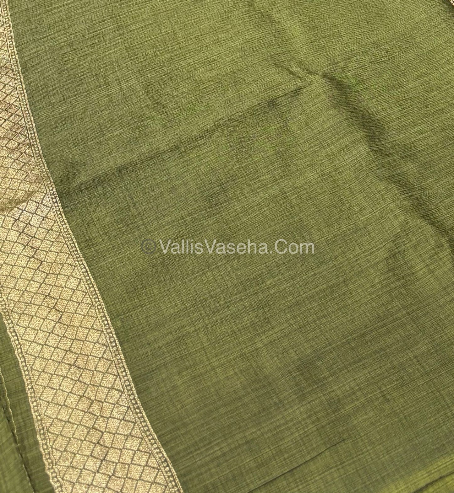 Banarasi - Heritage Silk - Semi Kathan Silk - Mehind Green Shade - VVBHS007