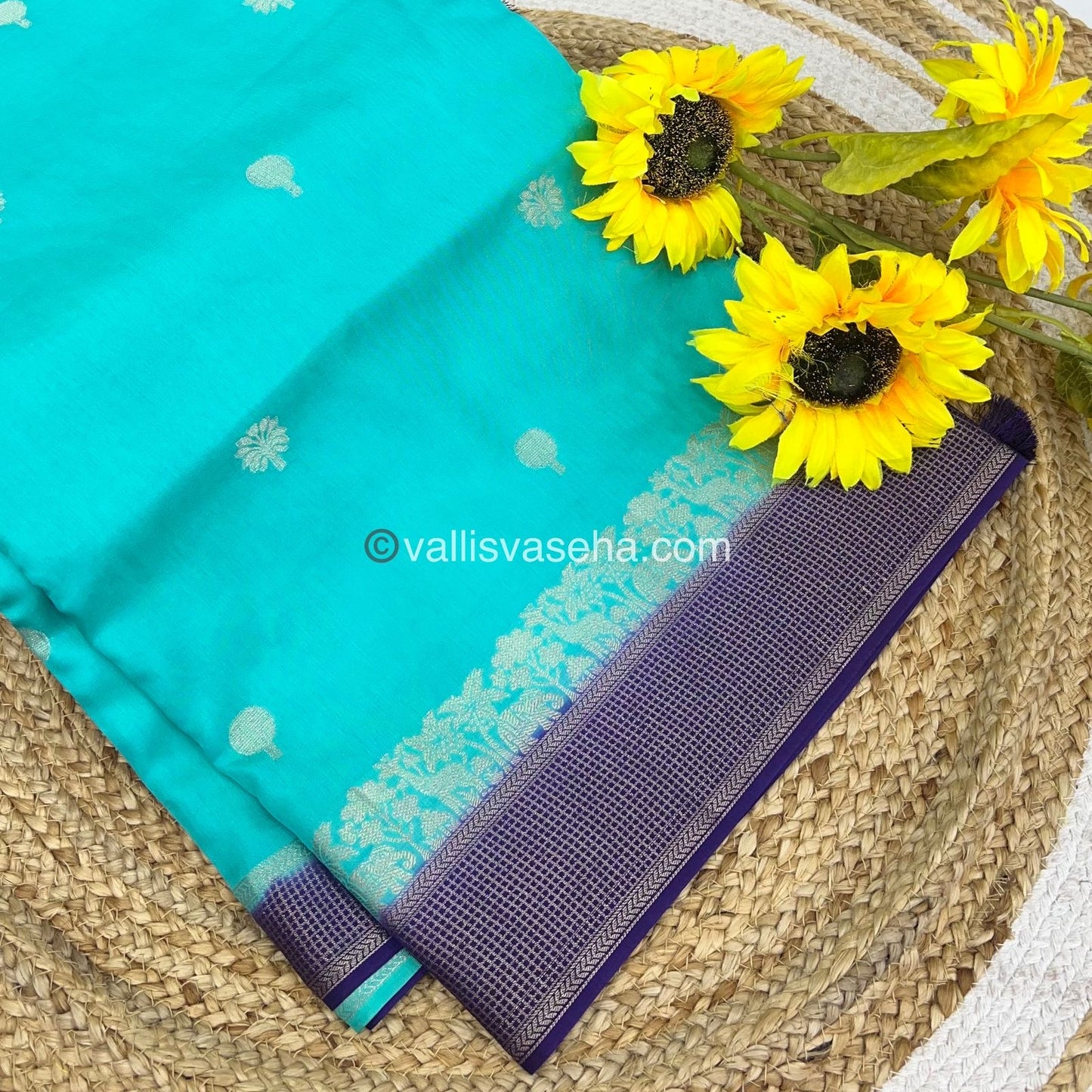 Russian Viscose - Premium Viscose Saree - VVRVS001