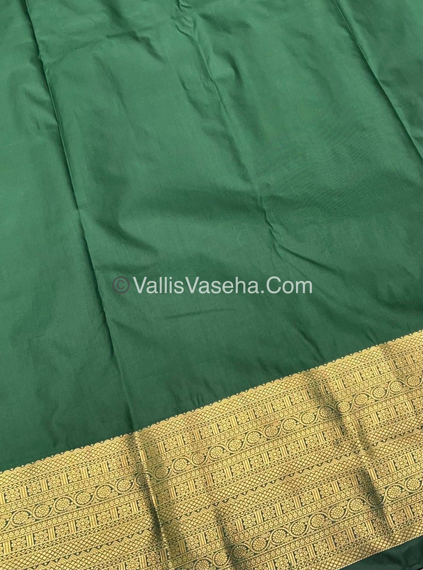 Semi Kanchipuram Silk - Vairavoosi Pattern - VVSKS001