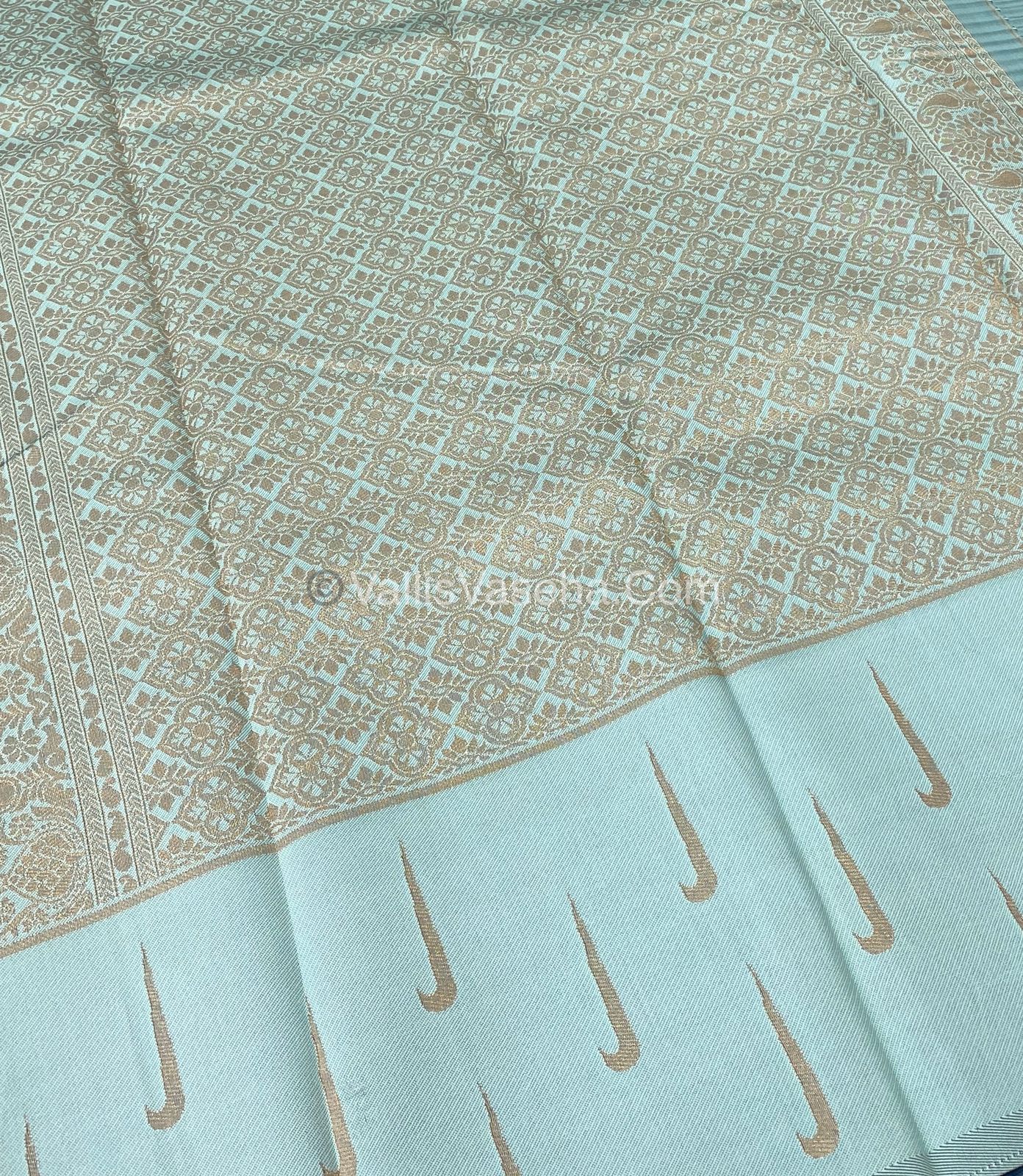 Kanchi Semi Silk - Blue with Sky Blue VVKSS001