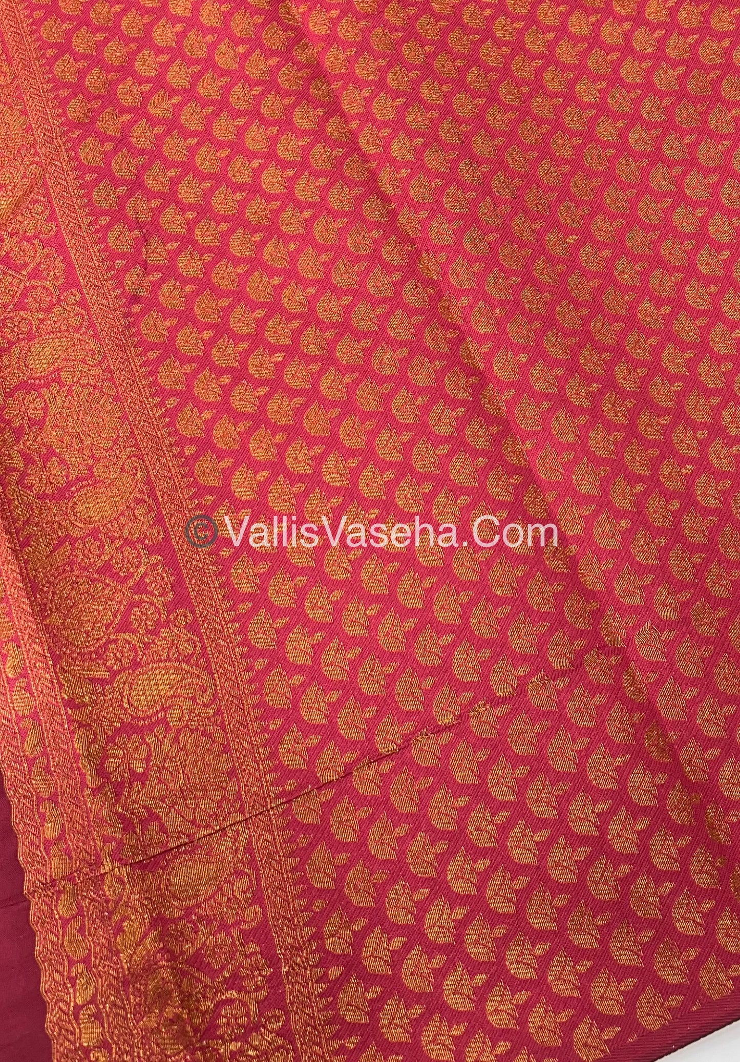 Kanchi Semi Silk - Cream with Pink- VVKSS001