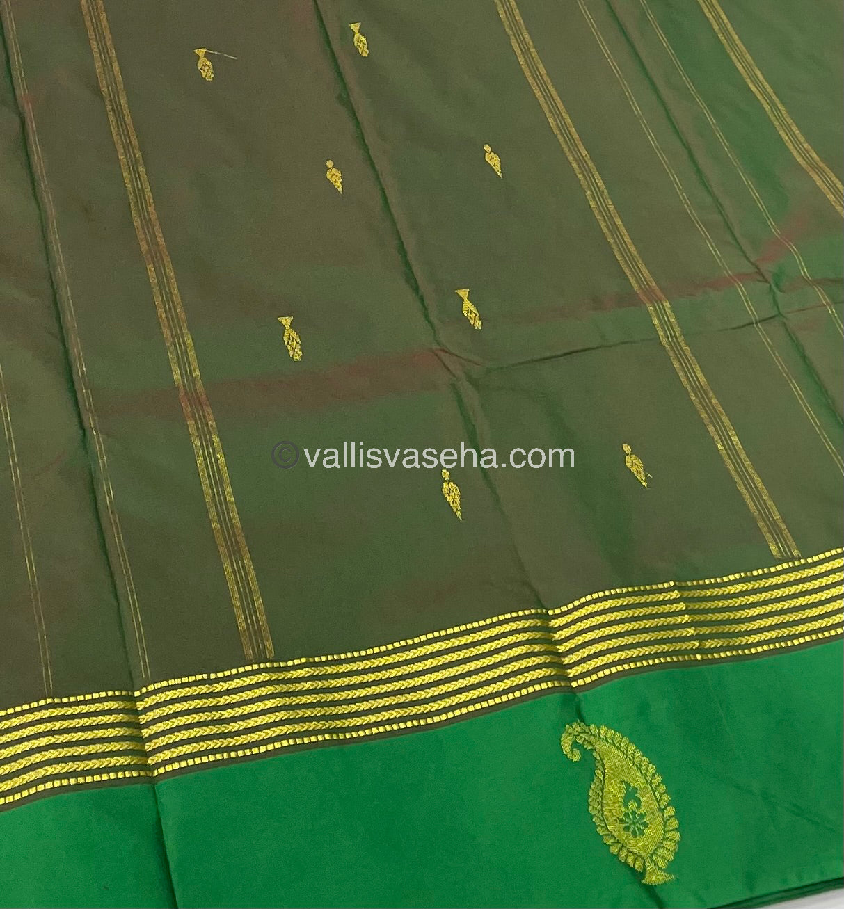 Semi Silk Saree - Kanchi Pattu Style - VVSSS004