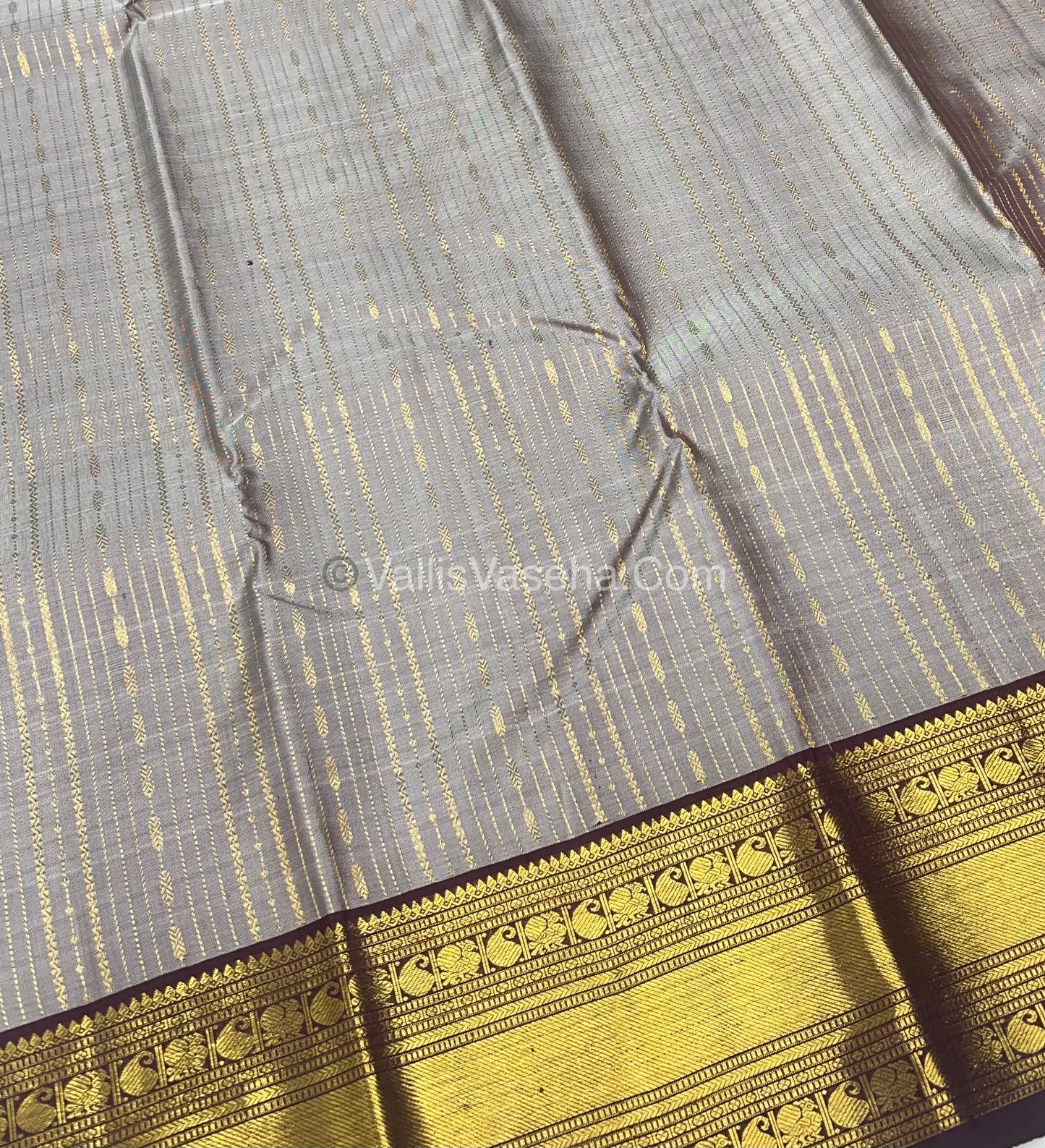 Pure Kanchipuram Silk Saree - Onion Pink With Brown Combo - VVPS010