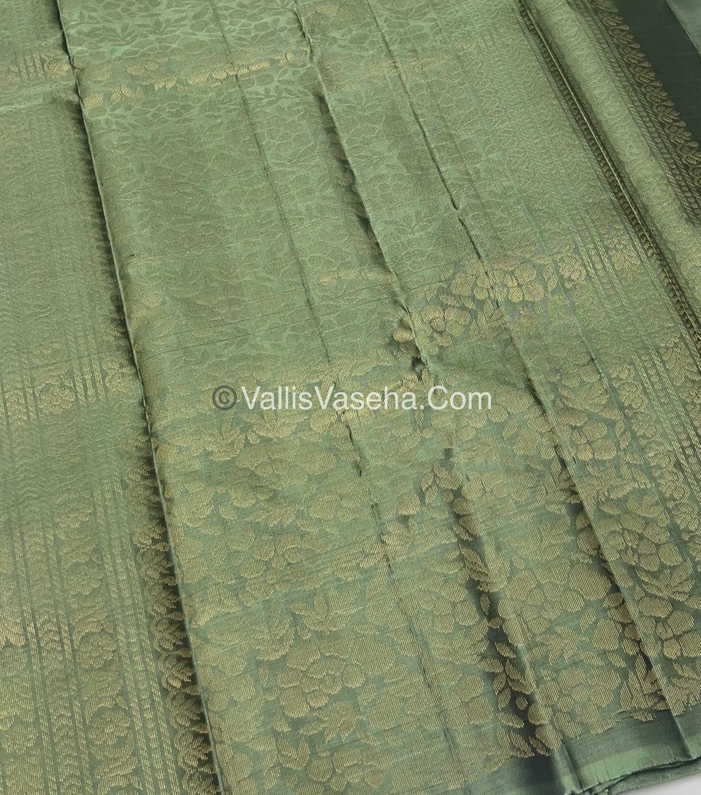 Half Mix - Pure Soft Silk Saree - VVPSS030