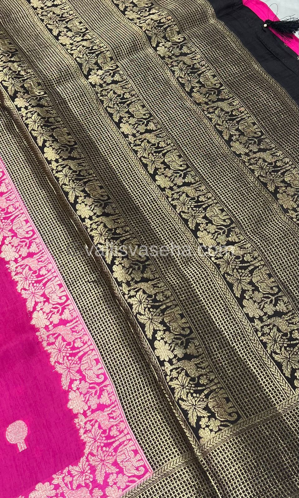 Russian Viscose - Premium Viscose Saree - VVRVS001