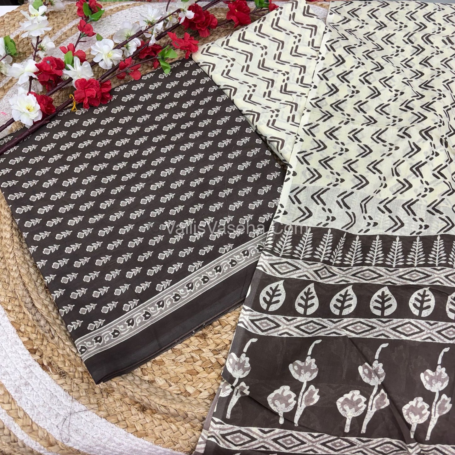 Pure Mul Mul Cotton | Unstitched Material | VVUSM019