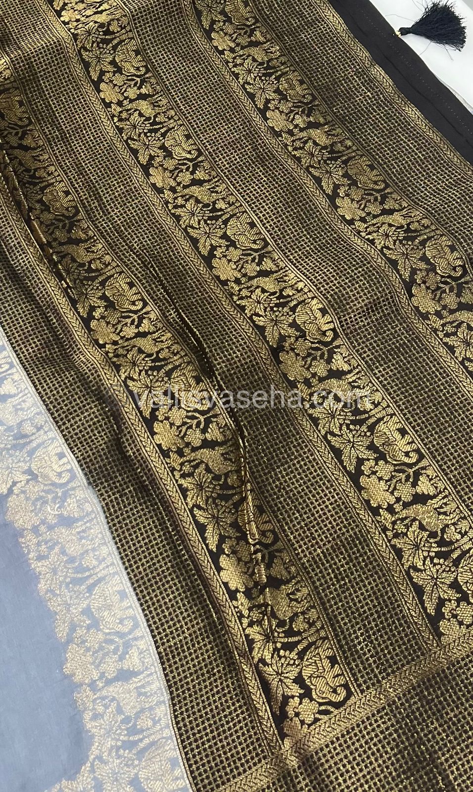 Russian Viscose - Premium Viscose Saree - VVRVS001