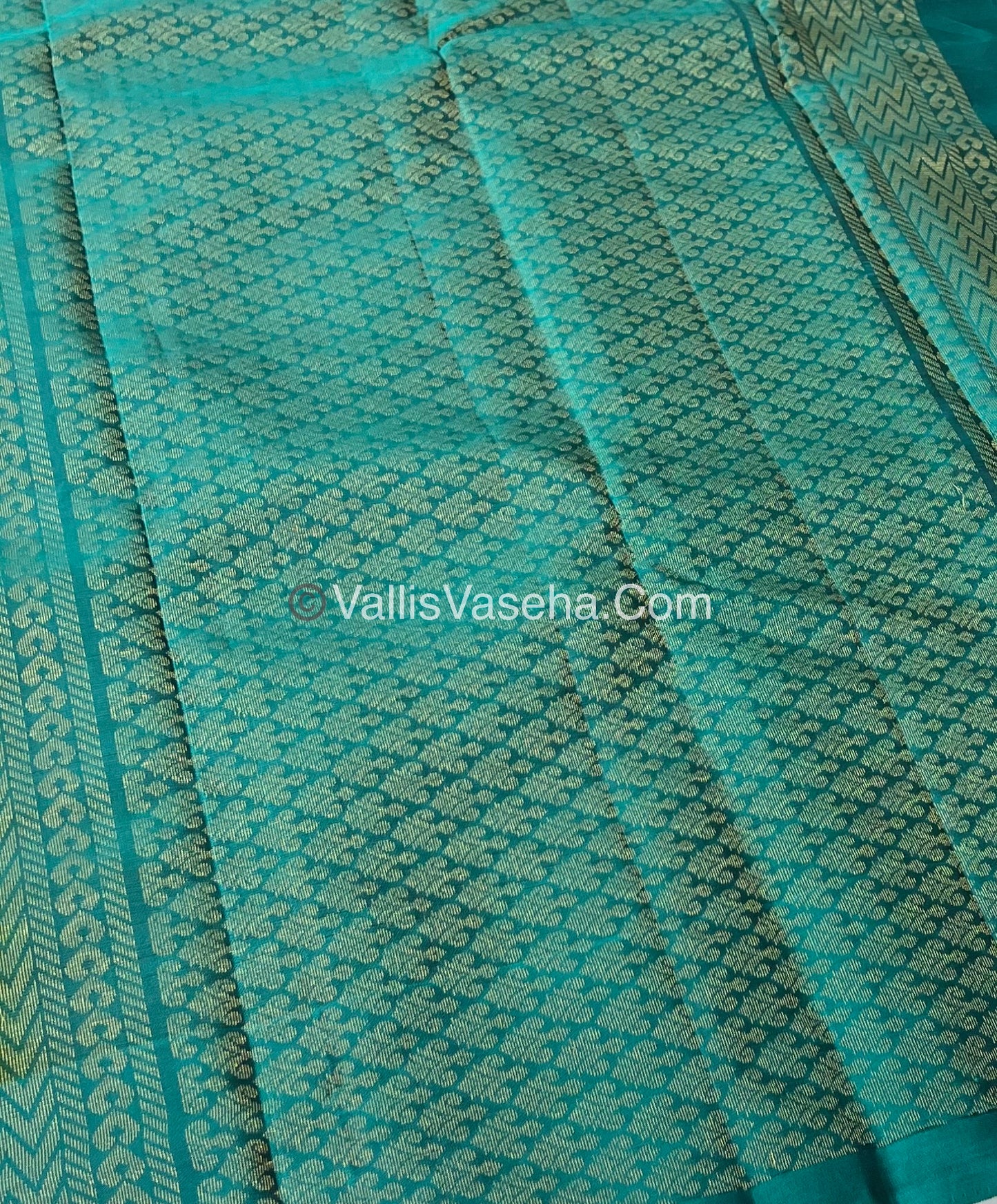 Half Mix - Pure Soft Silk Saree - VVPSS030