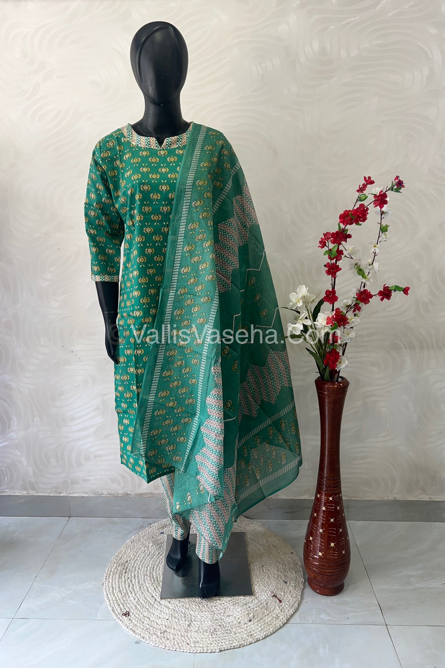 Ready Made - Salwar, Kameez & Duppatta(3pc) - Printed - VVRBS005