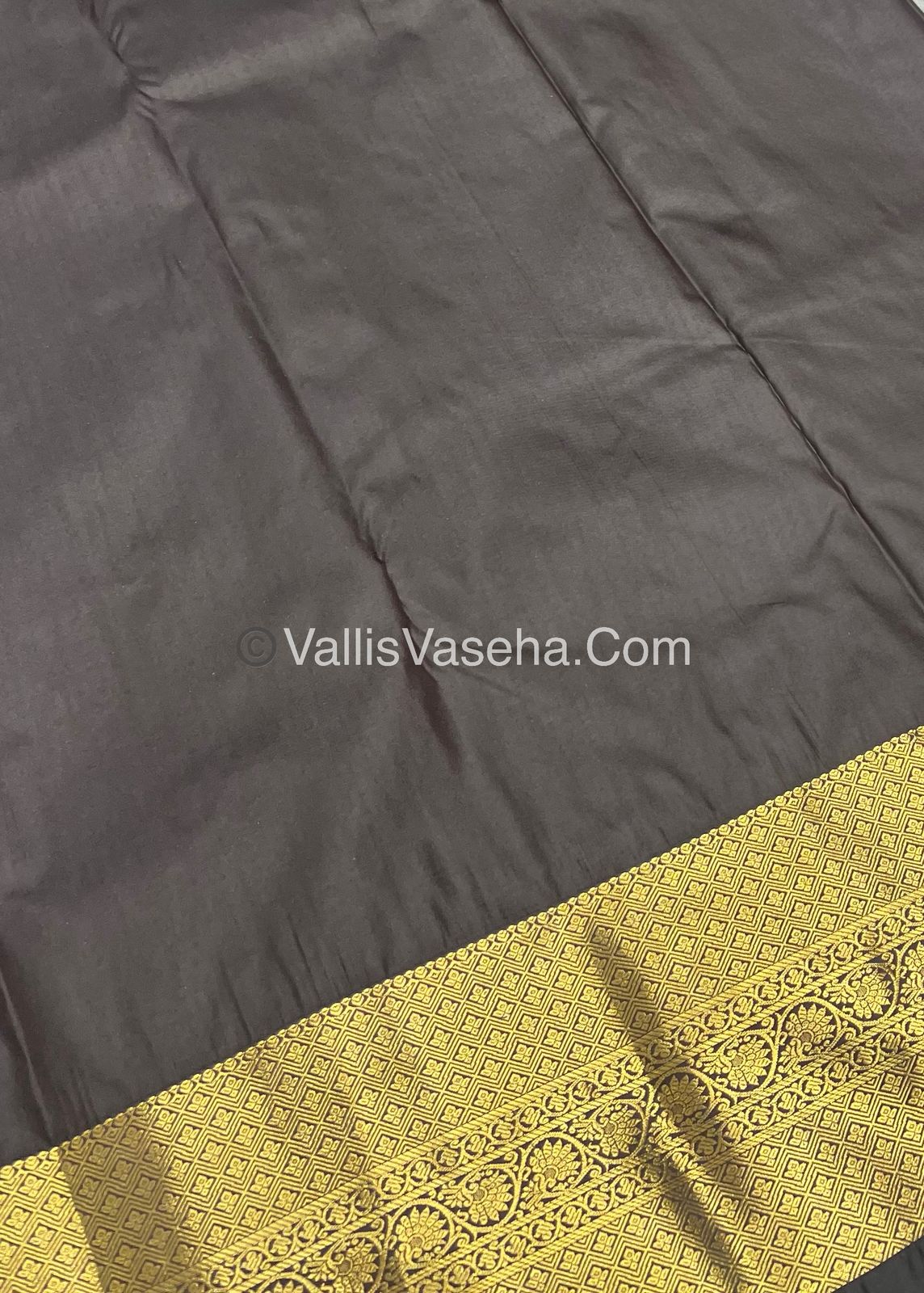 Semi Kanchipuram Silk - Grey Shade - VVSKS002