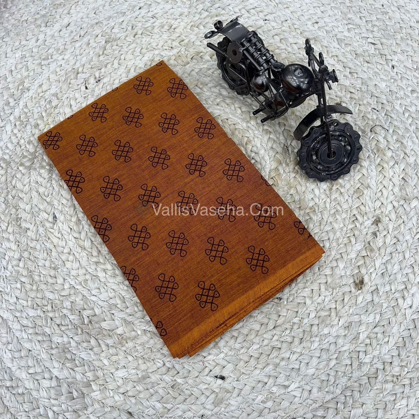 Blouse Bit - Kolam Print - 1 mtr - VVKPB001