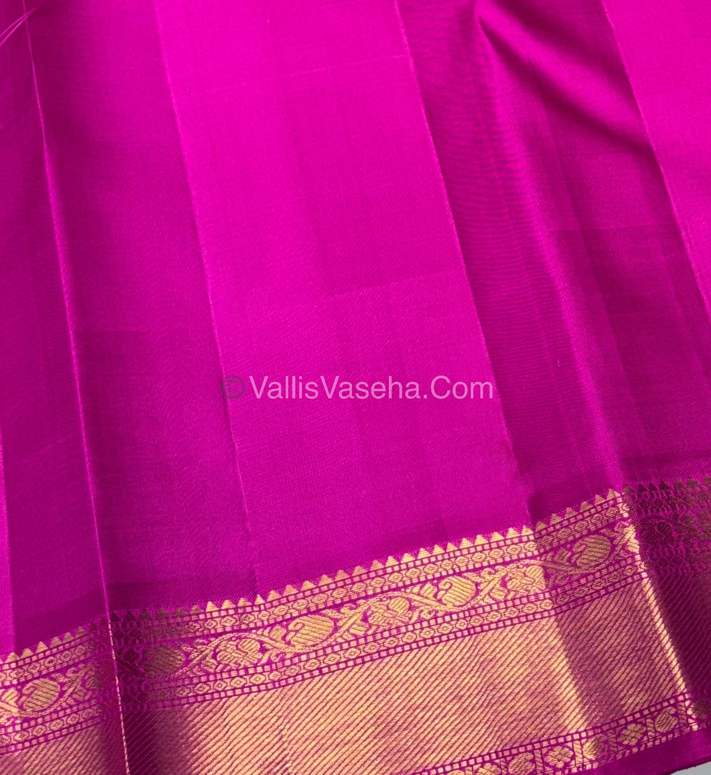 Pure Kanchipuram Silk Saree - Purple & Pink Combo - VVPS025