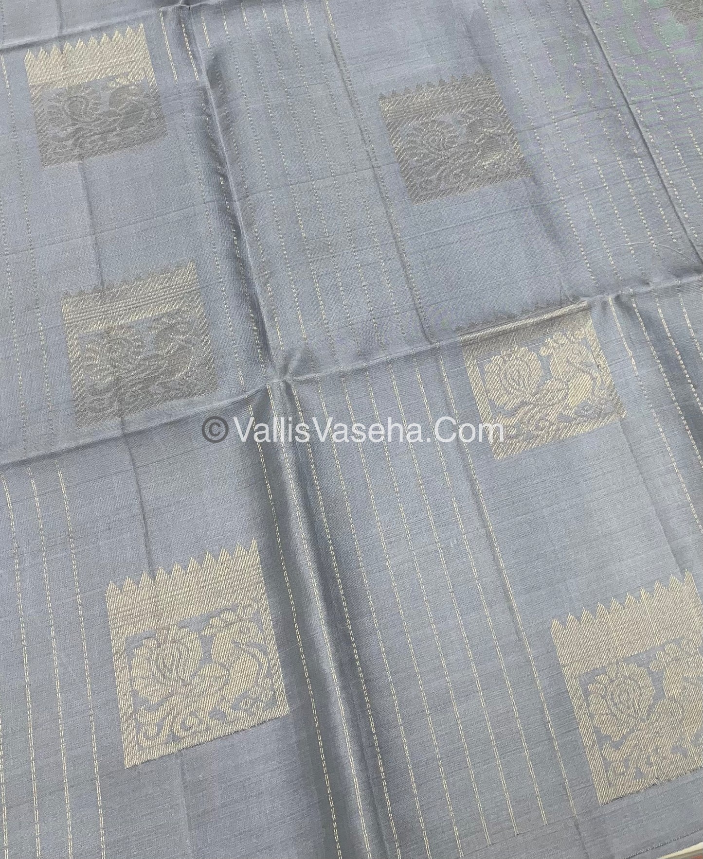 Pure Soft Silk Saree - Light weight - Border Less - VVPSS034