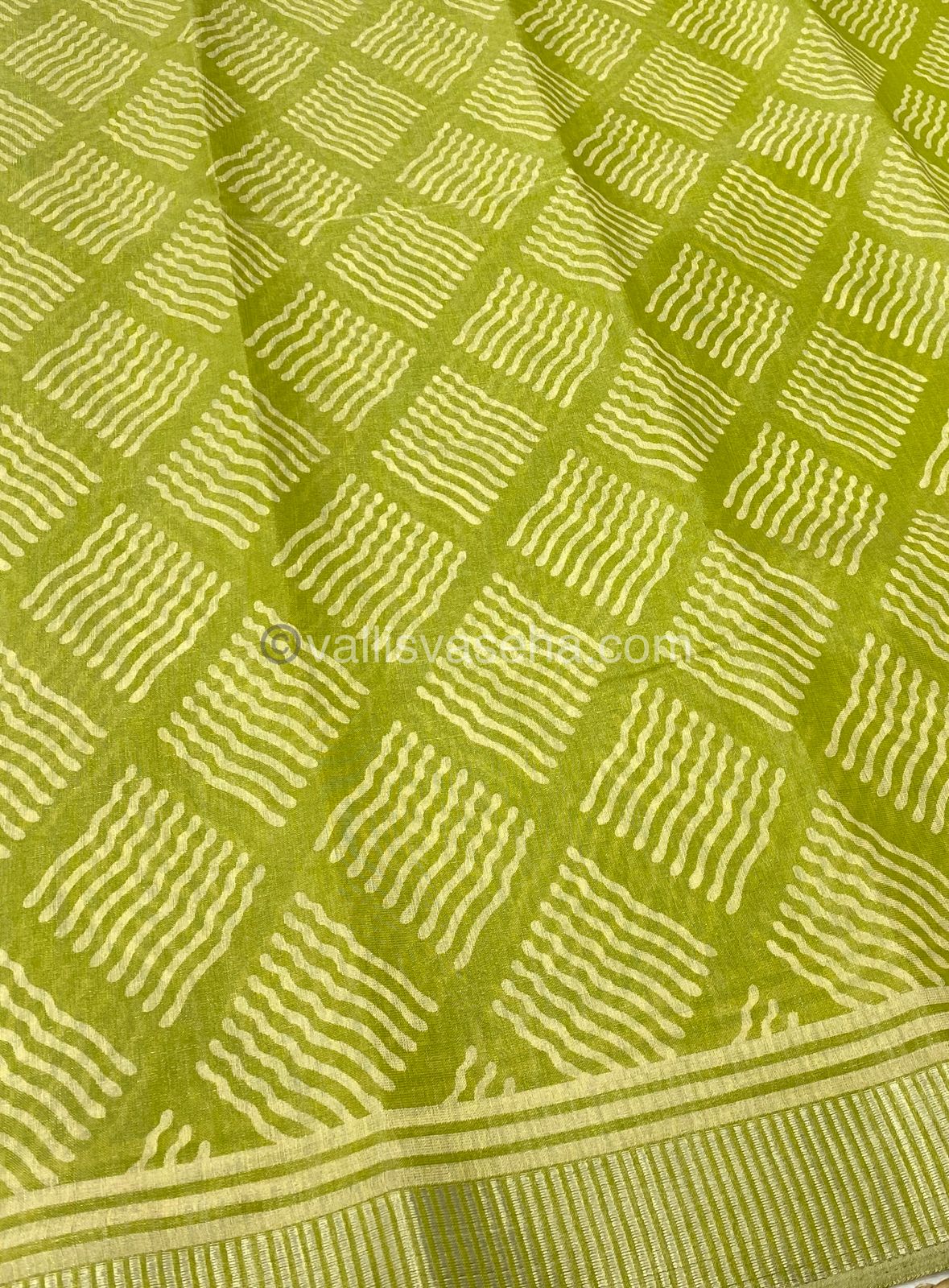 Semi Tussar Silk - Green Shade - VVSTS007