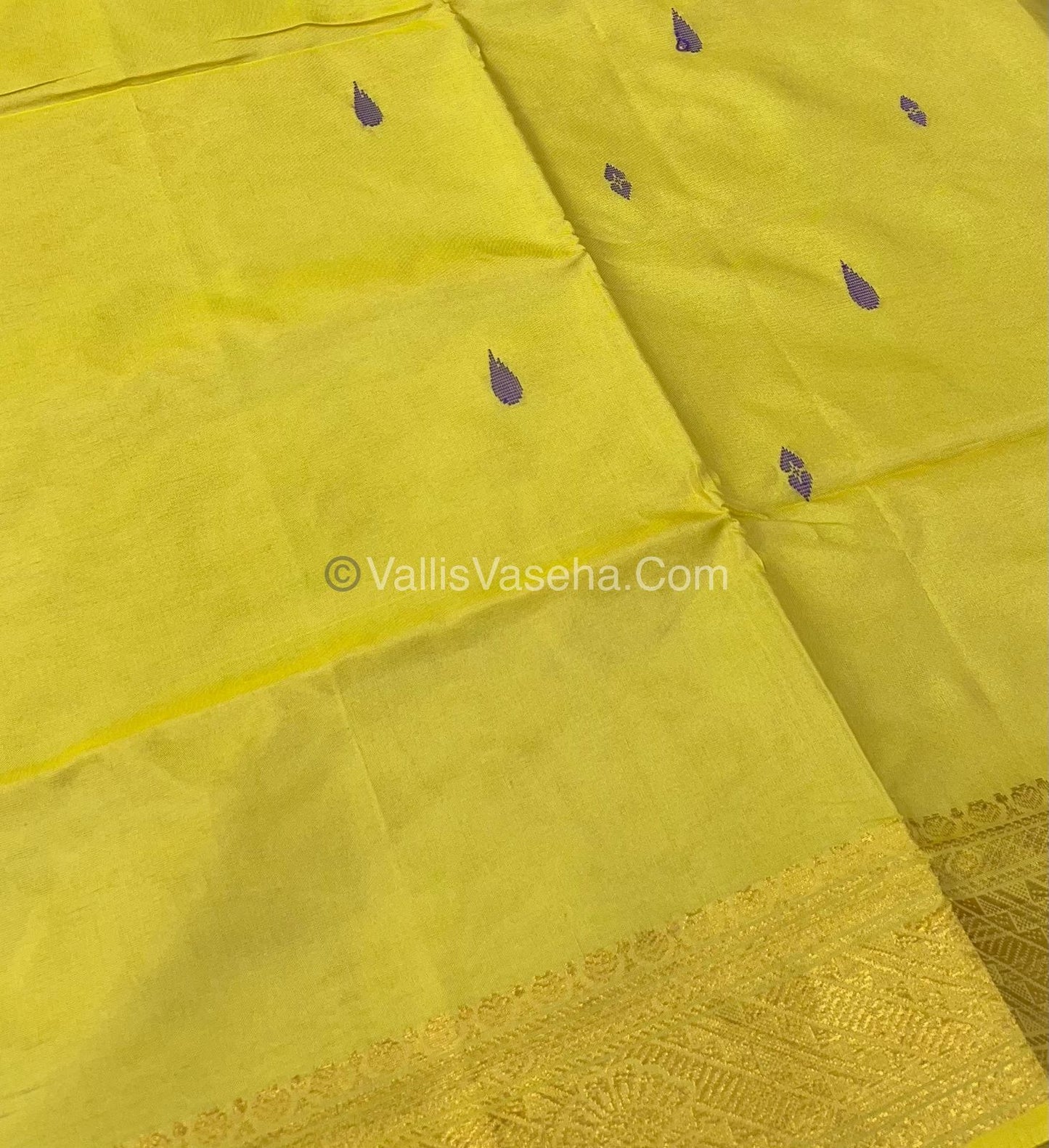 Vazhai Pattu Saree / Banana Pith - With Blouse - VVVPS001