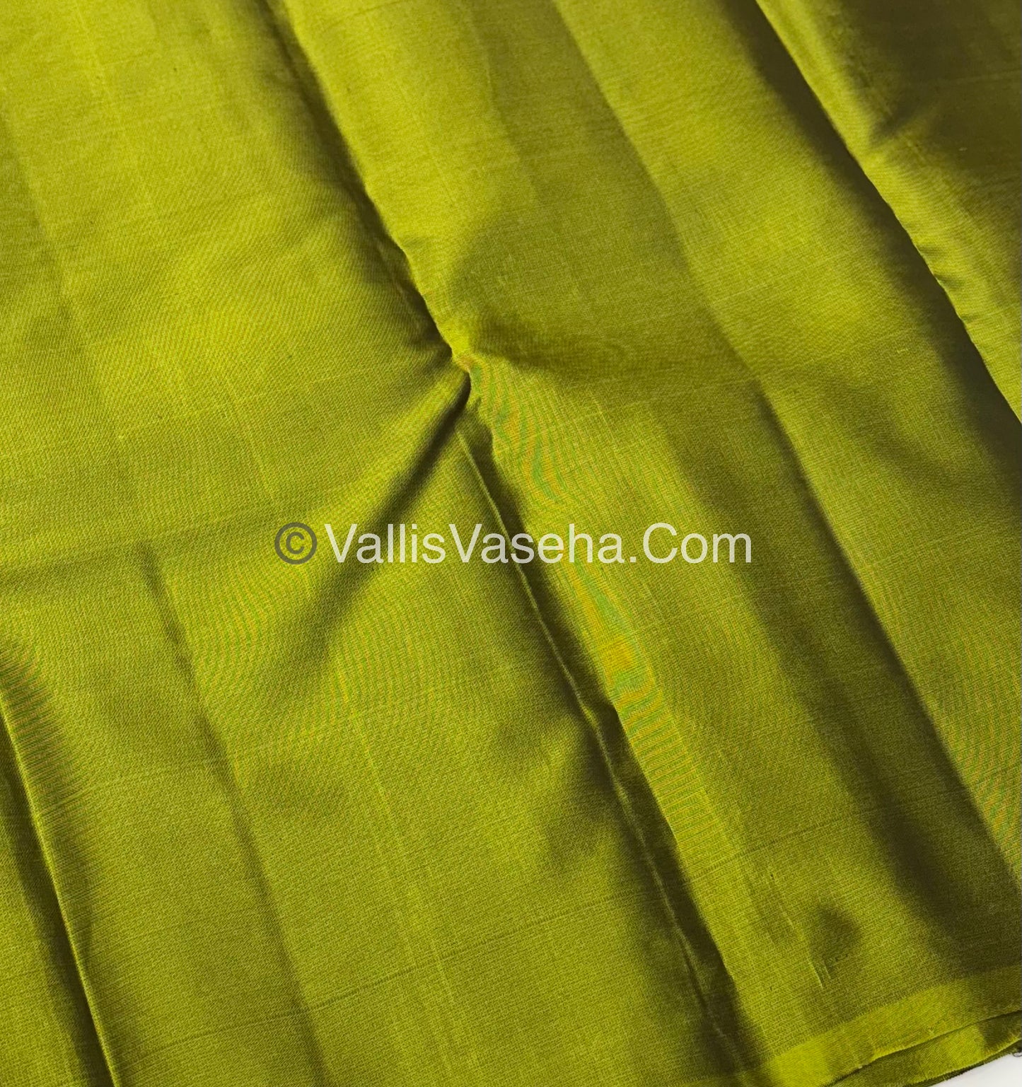 Half Mix - Pure Soft Silk Saree - VVPSS054