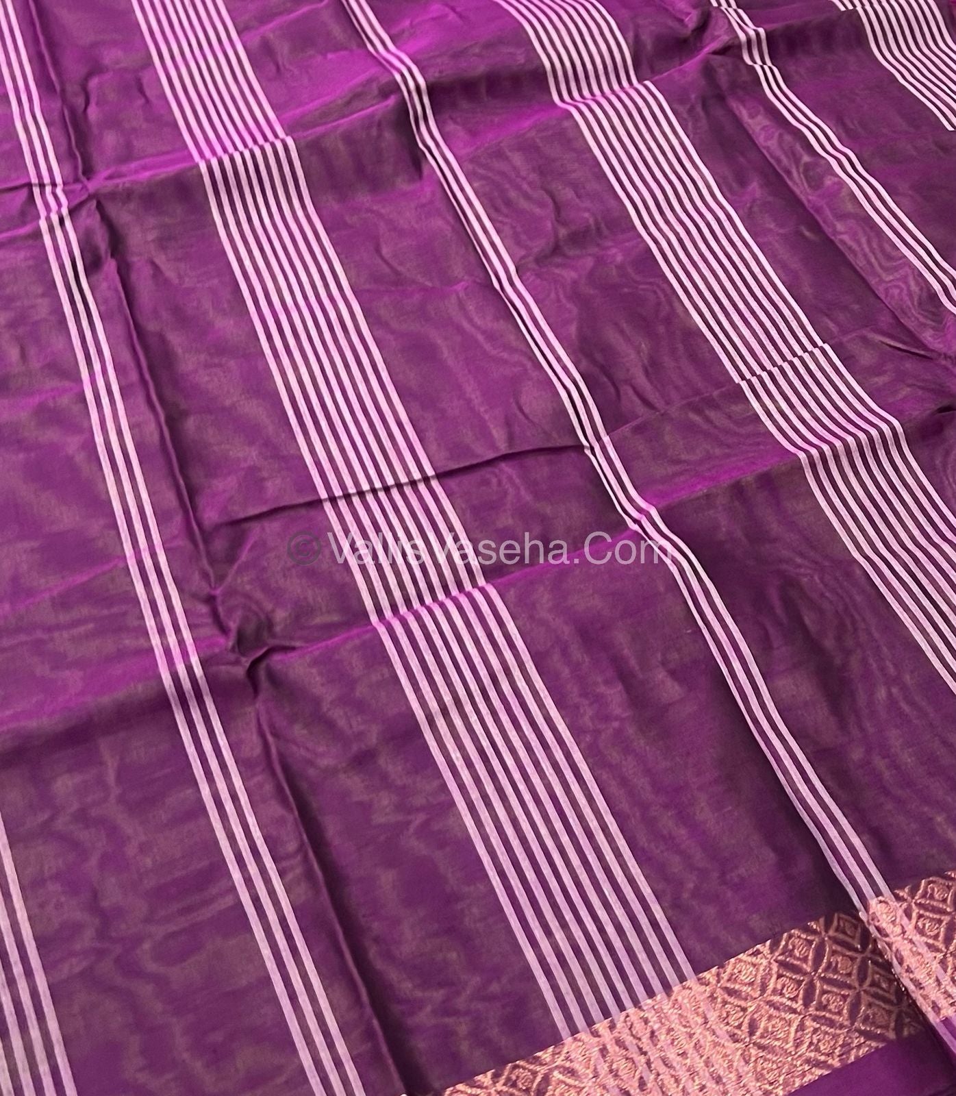 Dhaka Cotton Saree - VVDCS001
