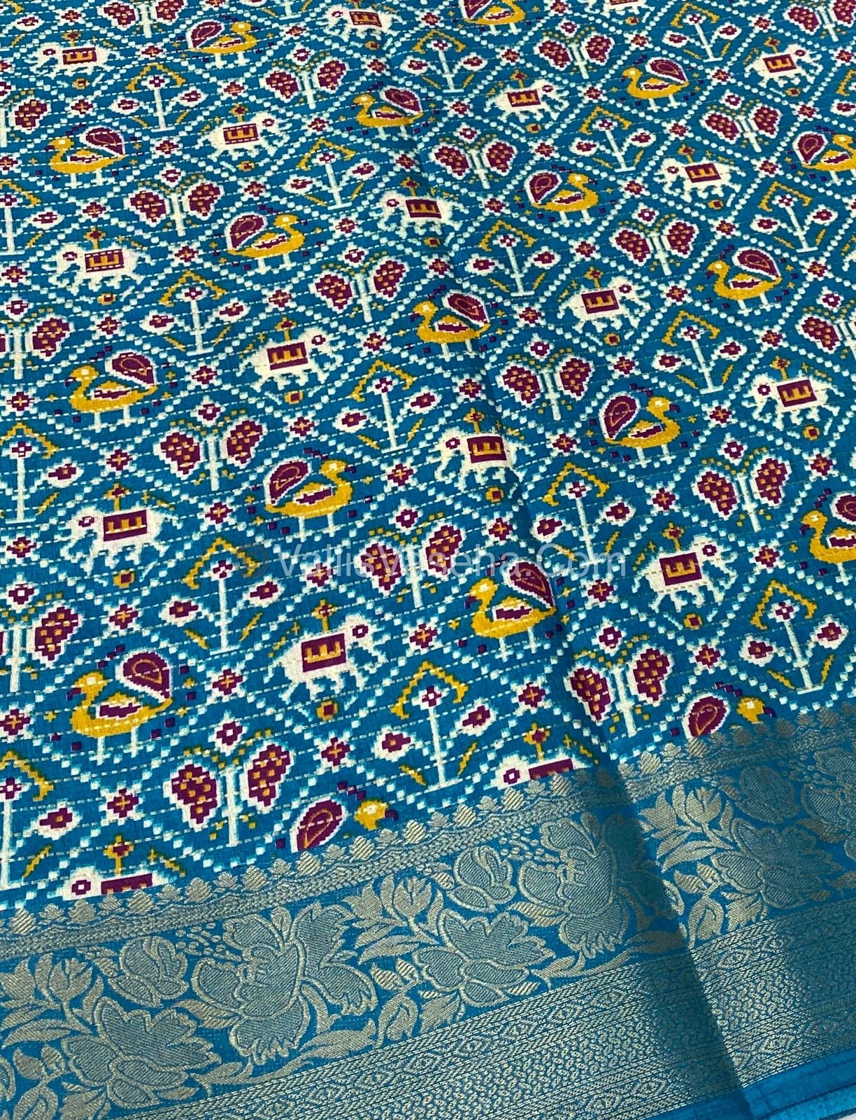 Semi Binny Silk - Vaira Voosi Design- VVSDS005