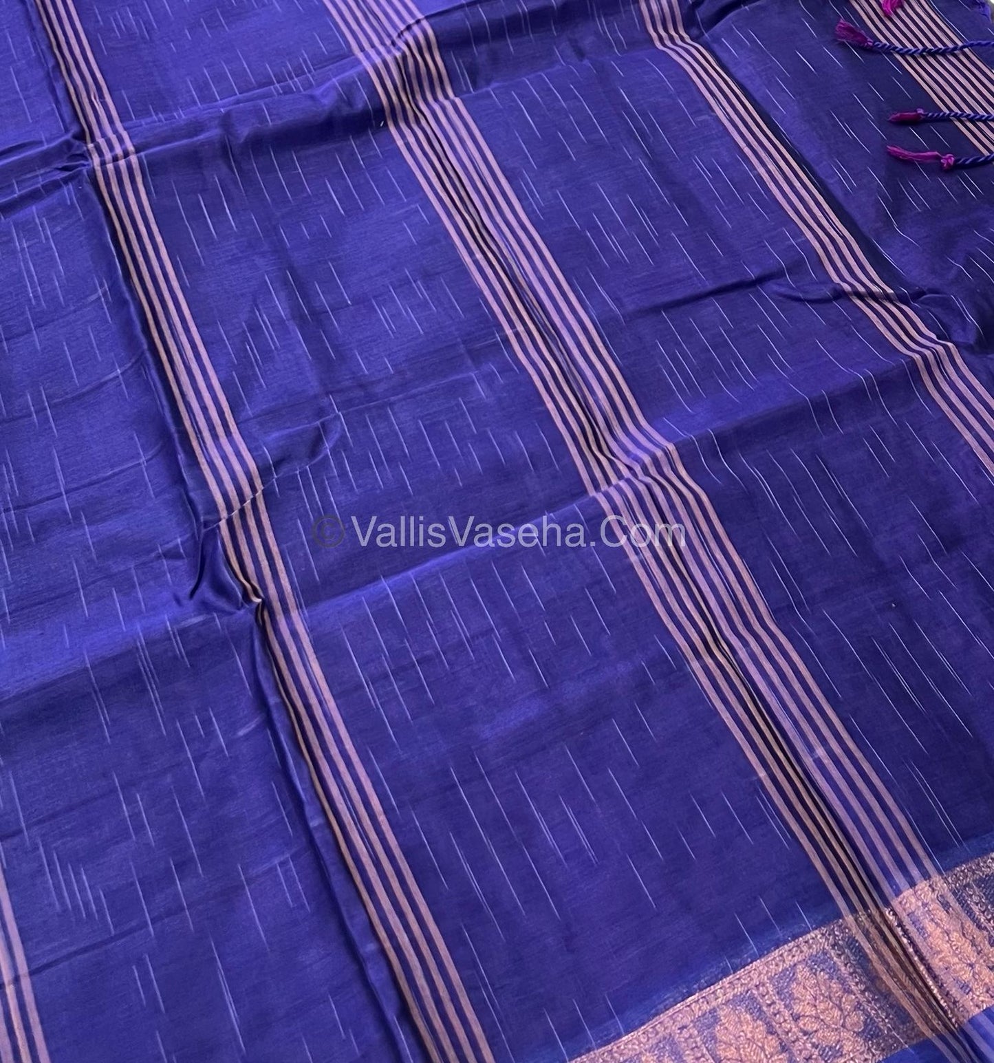 Dhaka Cotton Saree - VVDCS001