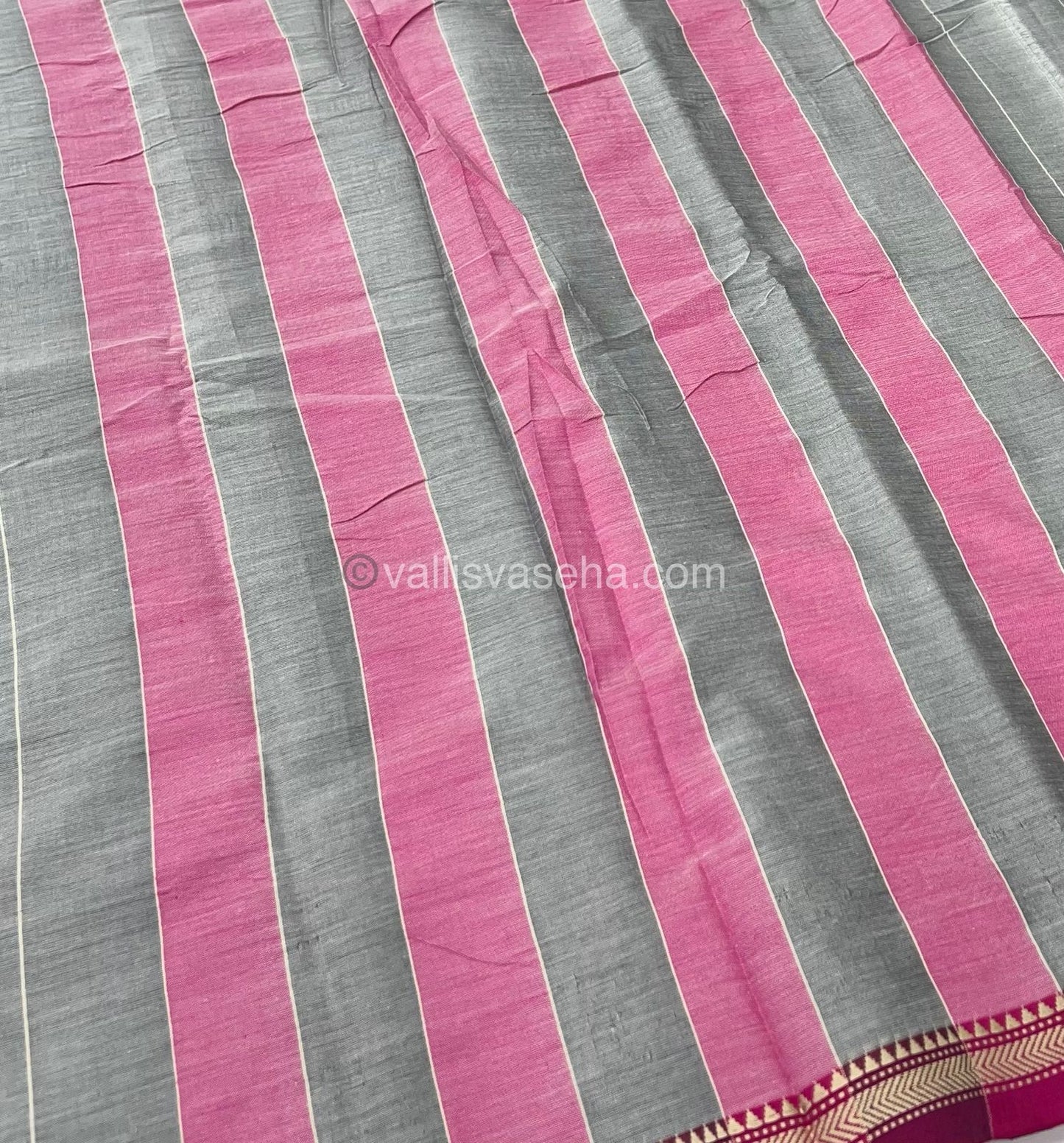 Narayanapet Mercerised Cotton Saree - VVNMC001