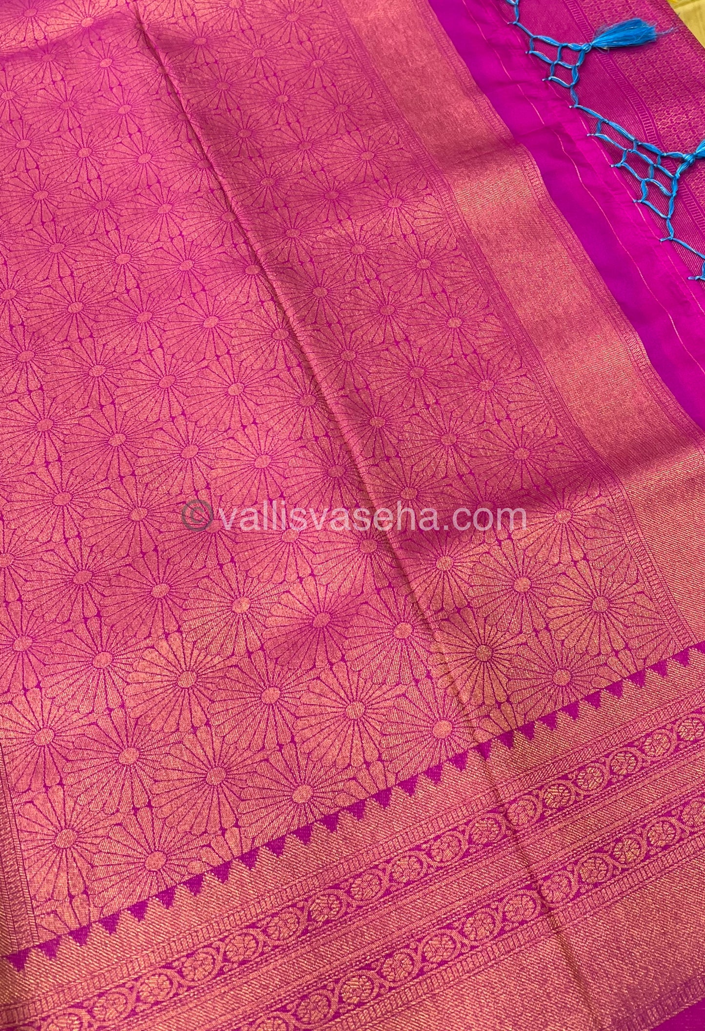 Softy Silk Saree - VVAADI30 - 30% less