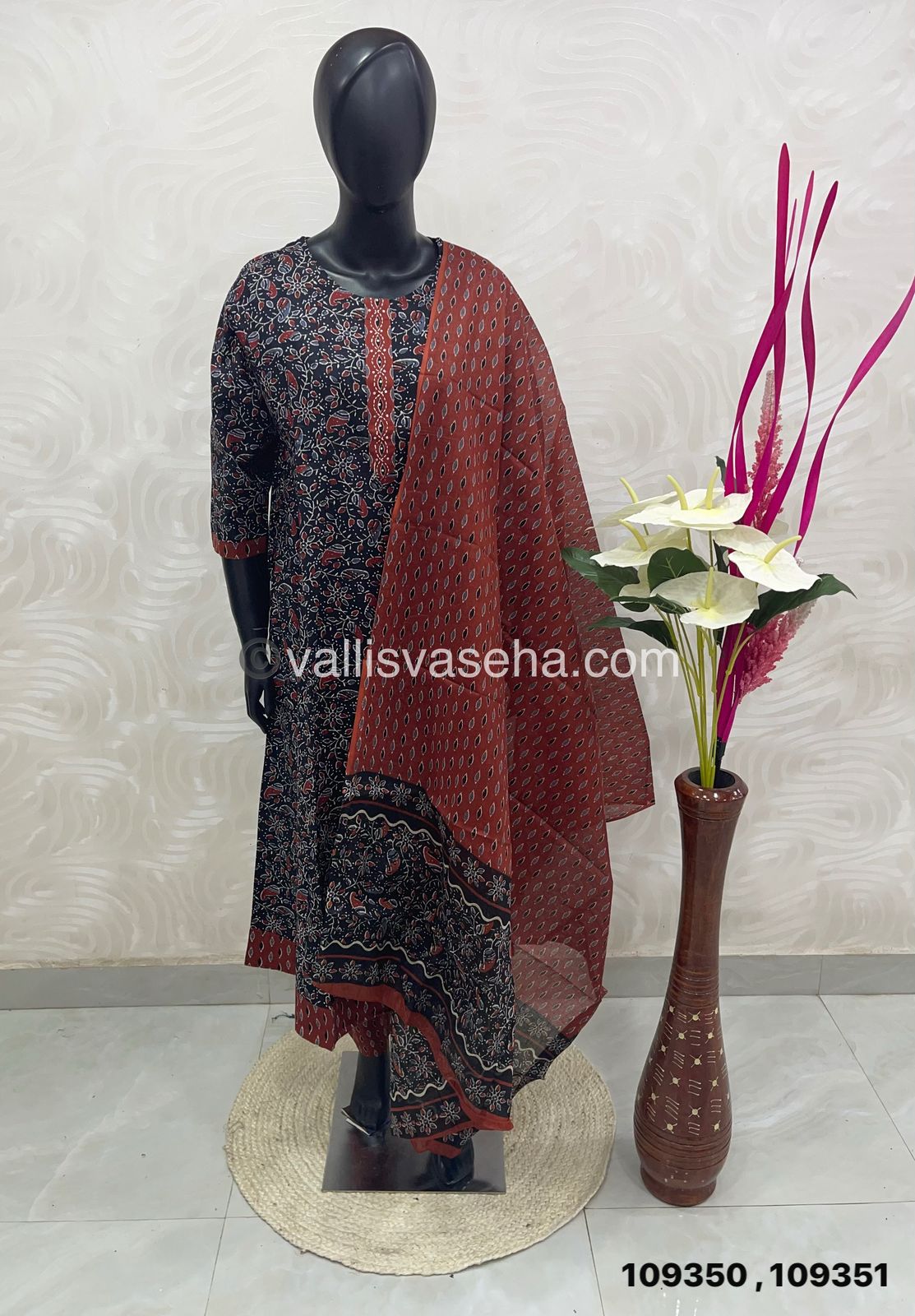 Ready Made - Anarkali - Salwar, Kameez & Duppatta(3pc)- Printed Cotton - VVAS002