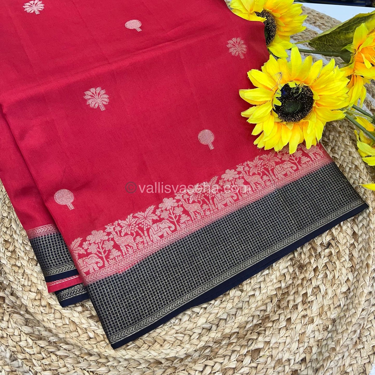 Russian Viscose - Premium Viscose Saree - VVRVS001