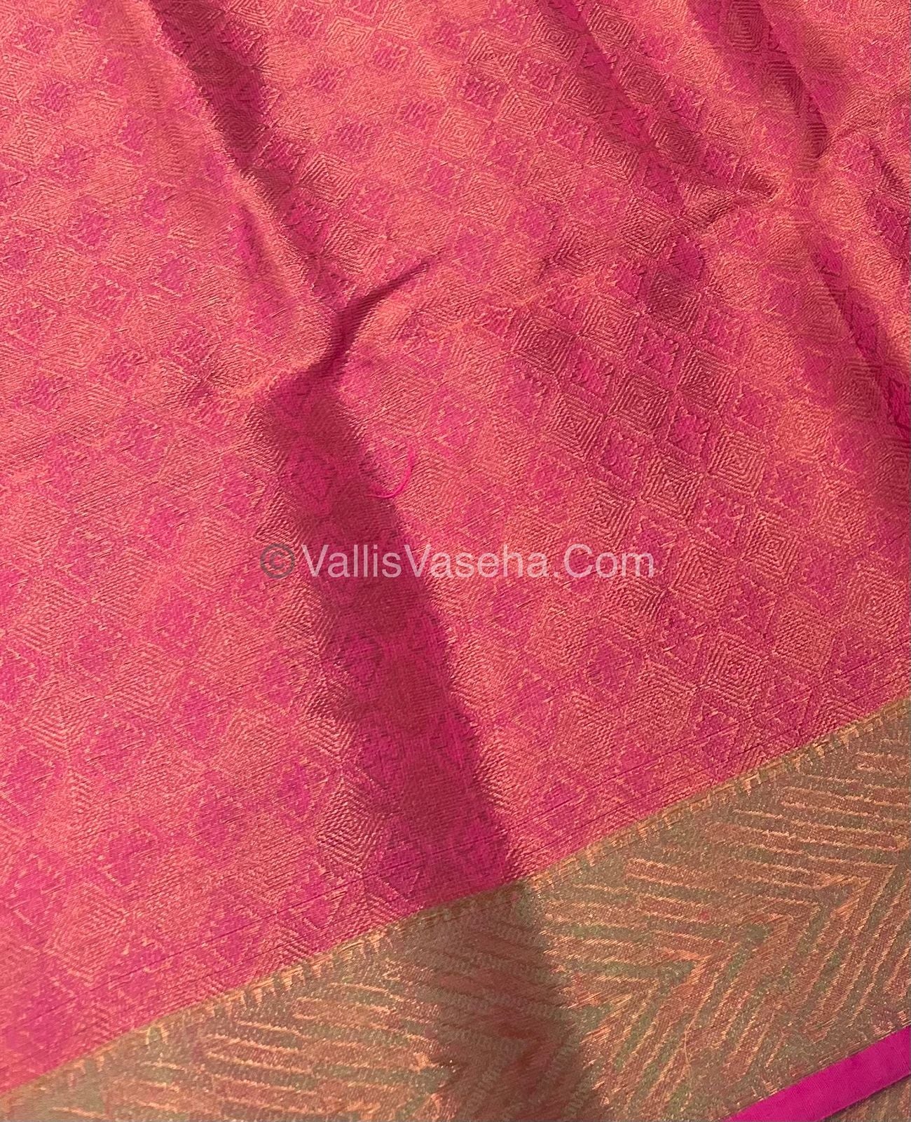 40% less - Offer Saree - Banarasi Saree - VVDS002