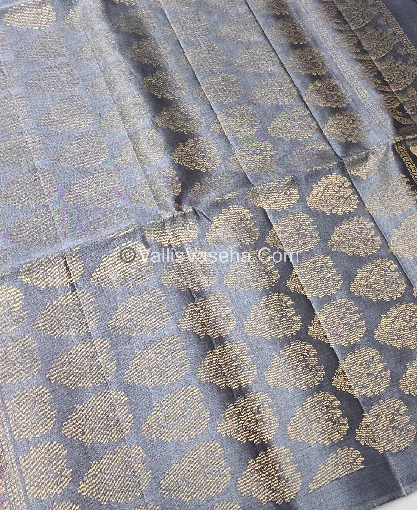 Pure Soft Silk Saree - Light weight - Border Less - VVPSS034