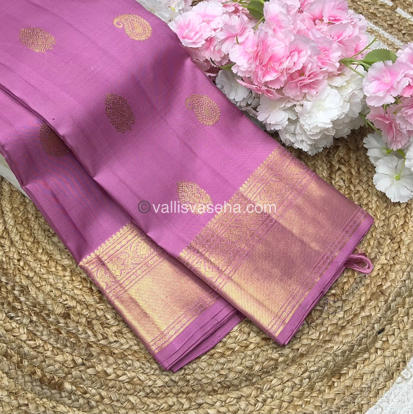 Pure Kanchipuram Silk Saree - Onion Pink /Light Baby Pink Shade - VVPS010