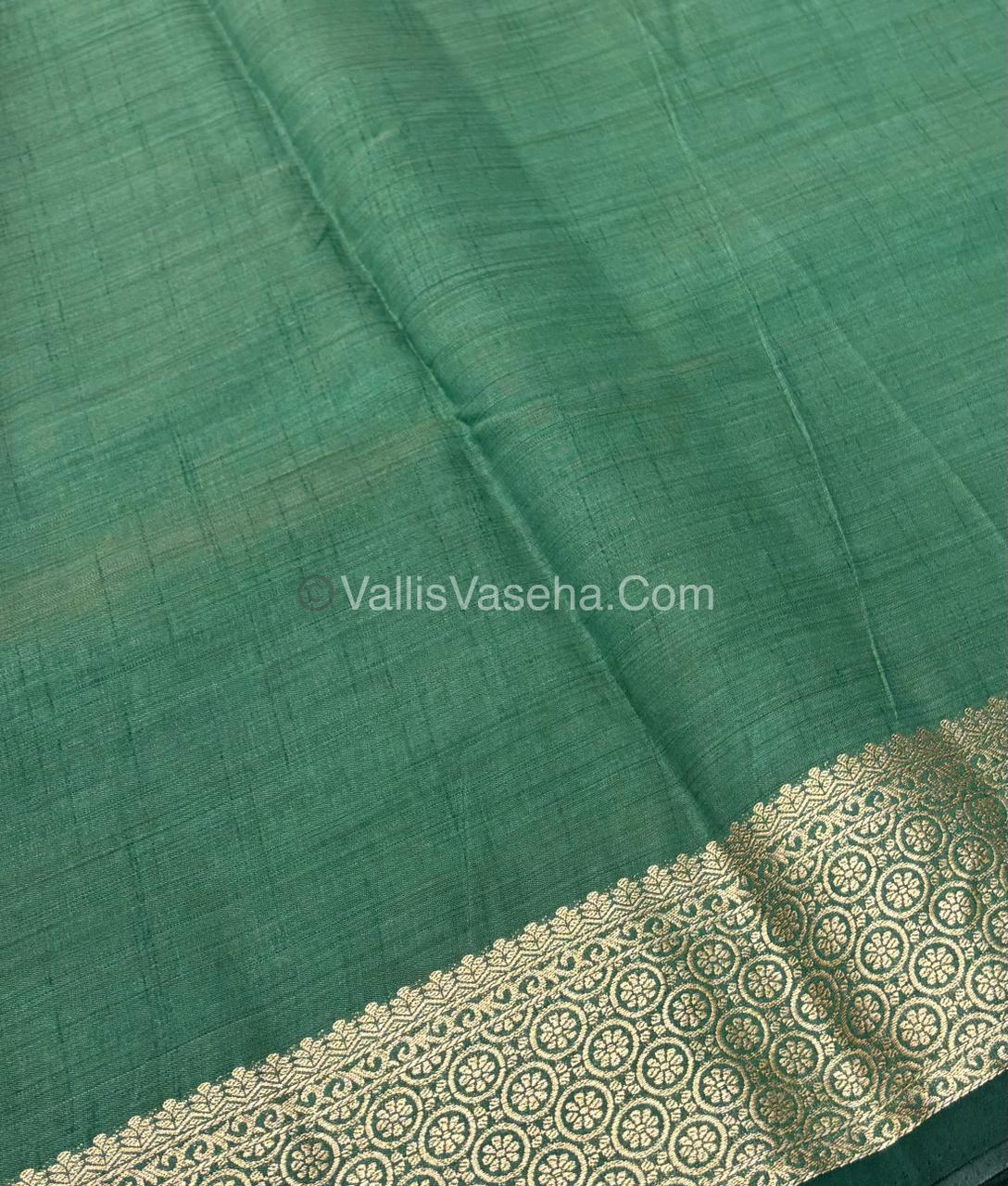 Semi Tussar Silk - Grand Pallu - Dark Green Shade - VVSTS025