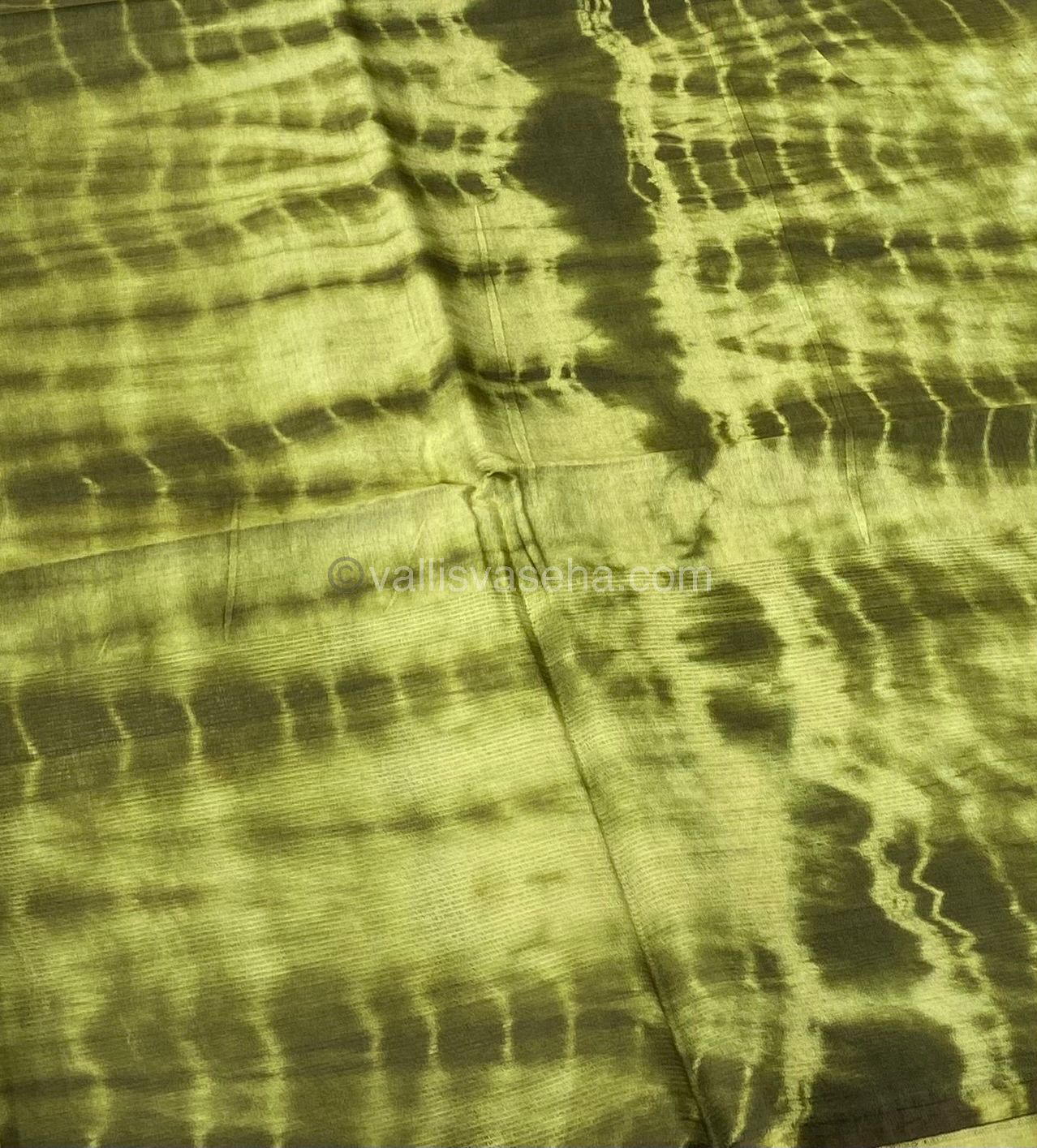 Bhagalpuri Silk - Green with Mehandi Green - VVBS003