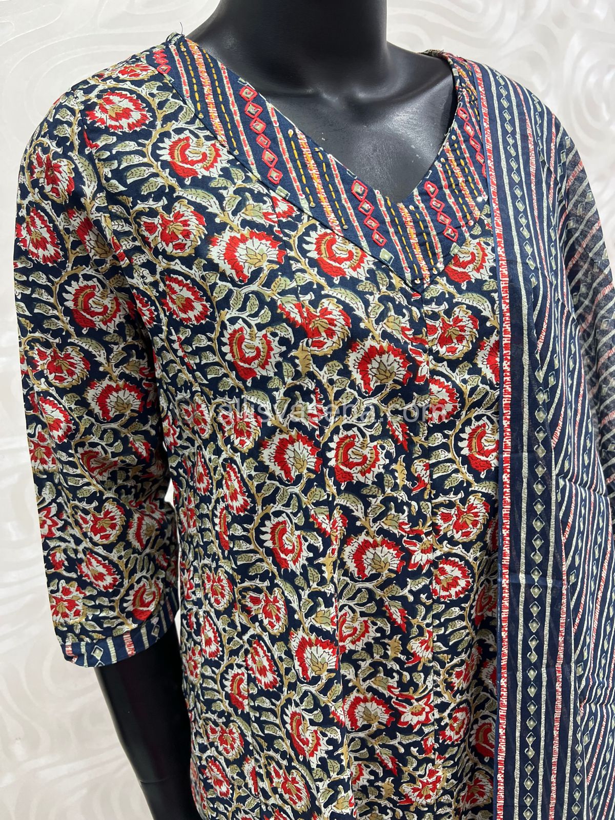 Ready Made - Anarkali - Salwar, Kameez & Duppatta(3pc)- Printed Cotton - VVAS003