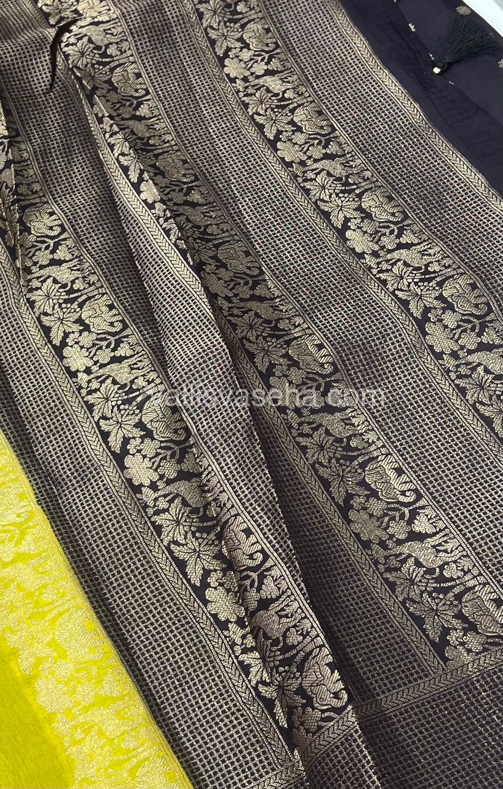 Russian Viscose - Premium Viscose Saree - VVRVS001