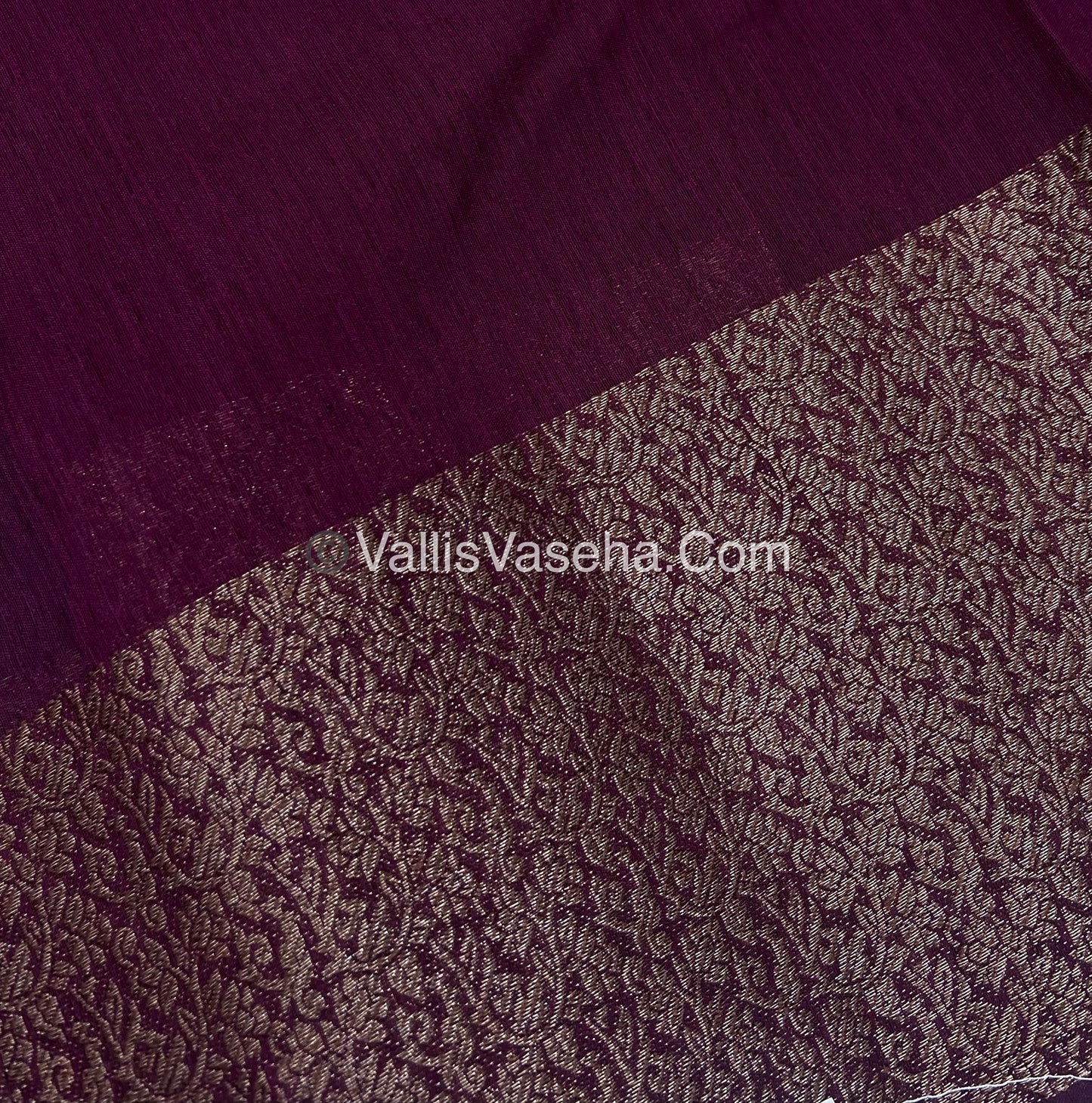 Bamboo Silk Saree - Hunter Green with Wine Shade - VVBSS010