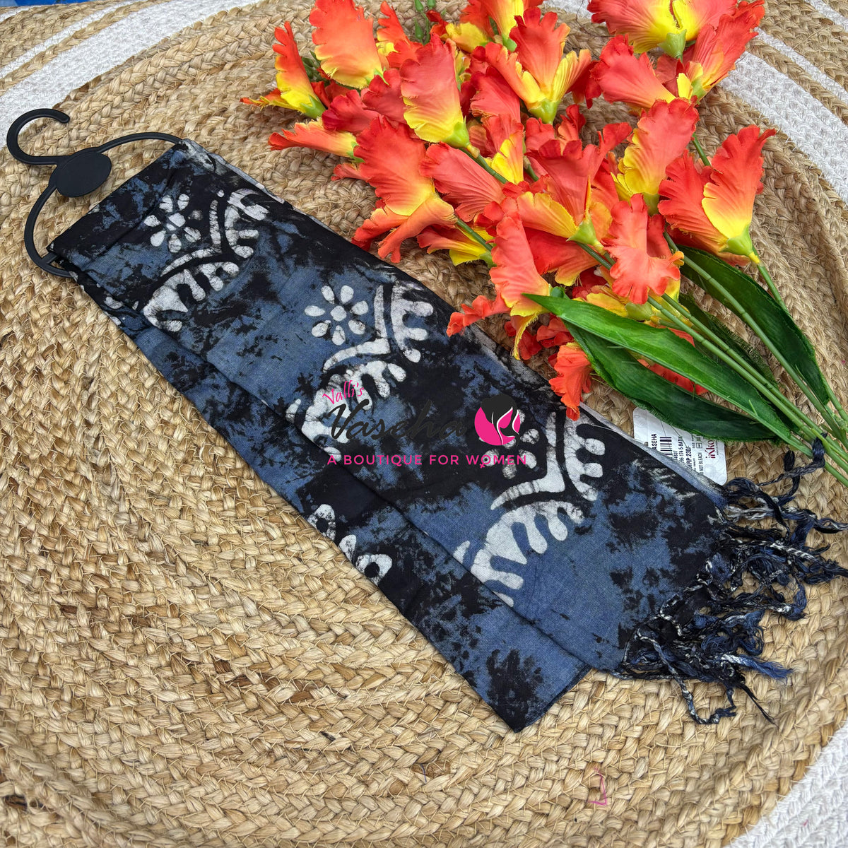 Stoles & Dupattas - Batik print - VVSD001