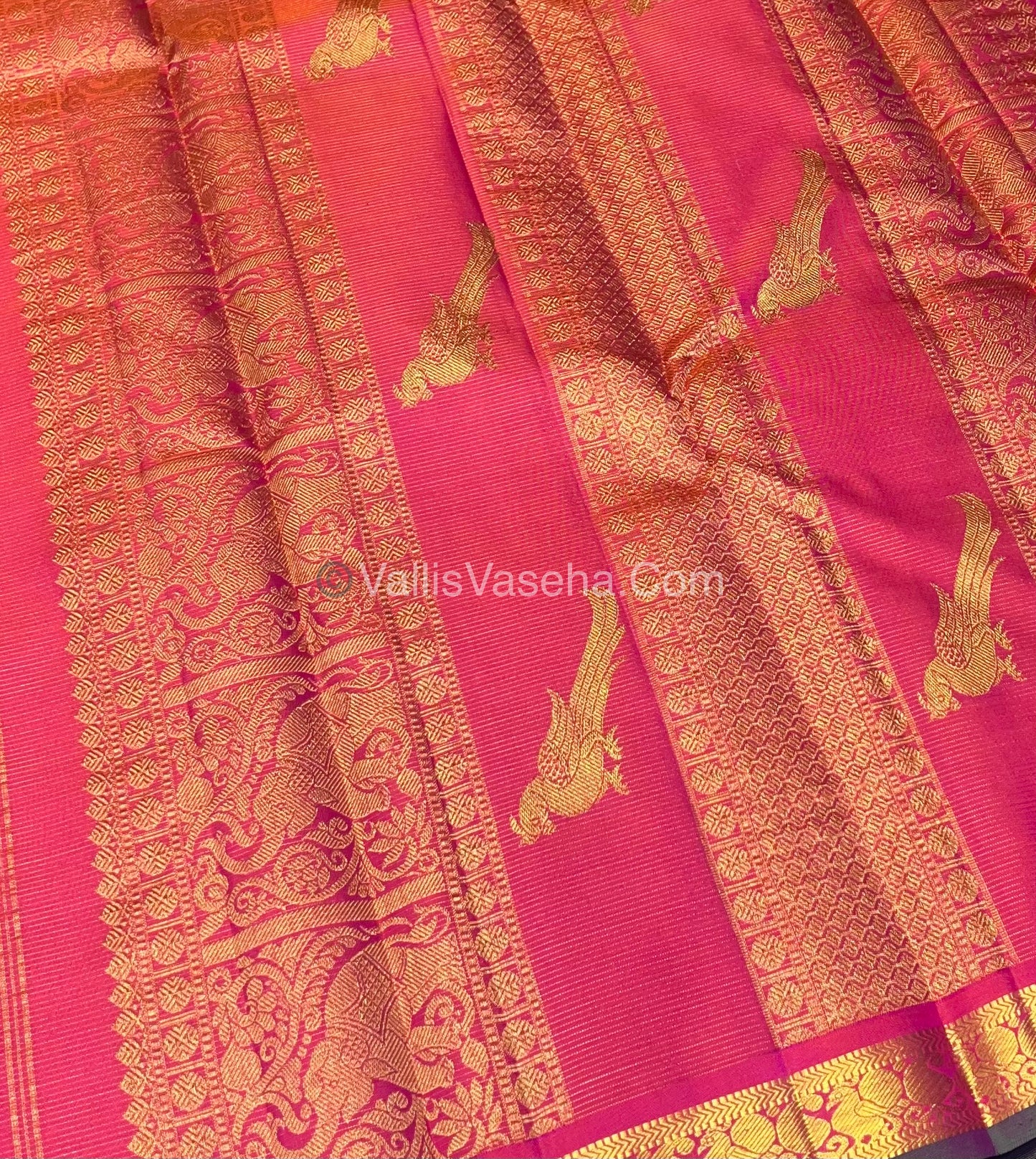 Pure Kanchipuram Silk Saree - Vaira Voosi design - Peachish Pink shade - VVPS022