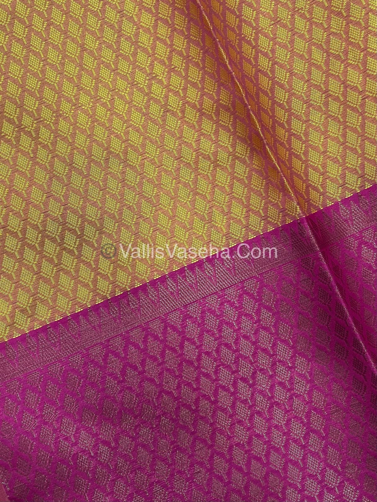 30% less - Offer Saree - Semi Banarasi Saree - VVDS007