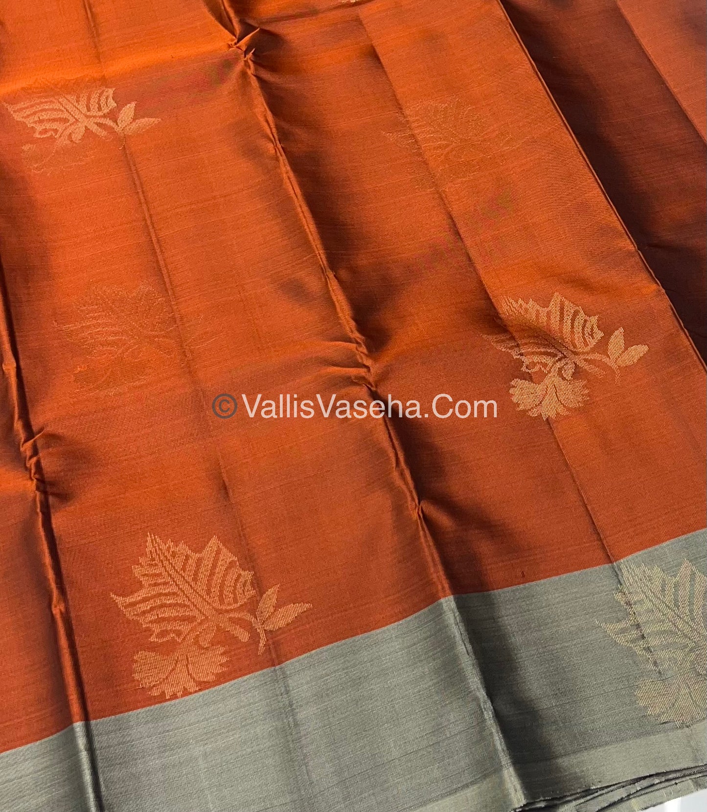 Half Mix - Pure Soft Silk Saree - VVPSS030