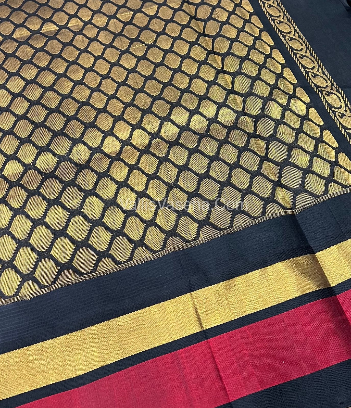 Pure Korvai Silk Cotton Saree - Cream With Black Shade Temple border - VVKSC001