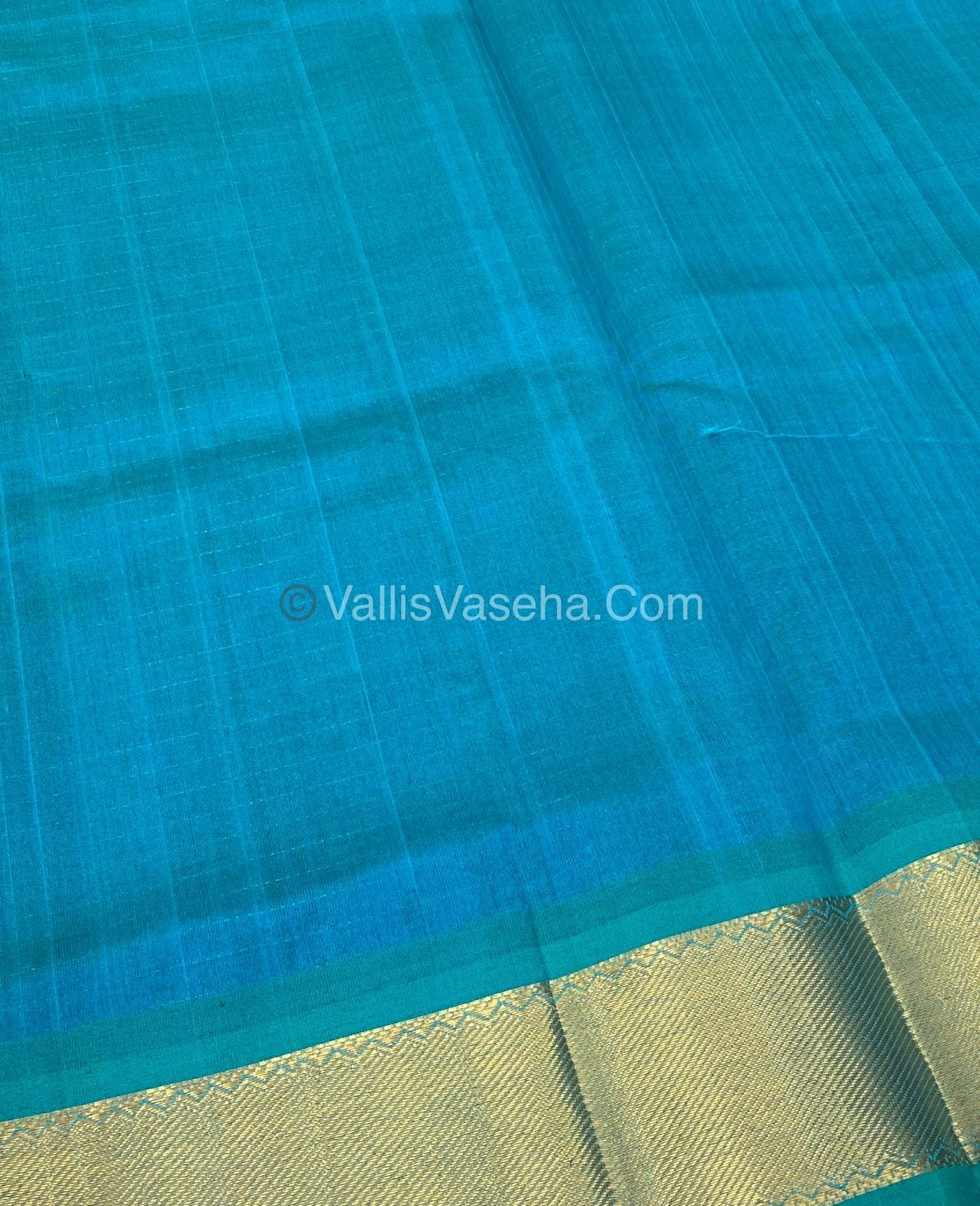 Pure Silk Cotton Saree - Mayil & Chakkaram Design - Double Tone Blue with Blue Combo - VVMC002