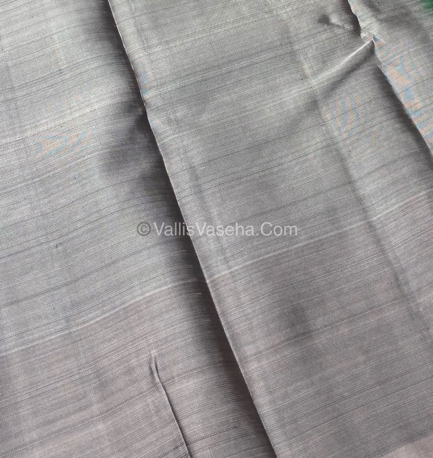 Half Mix - Pure Soft Silk Saree - VVPSS044