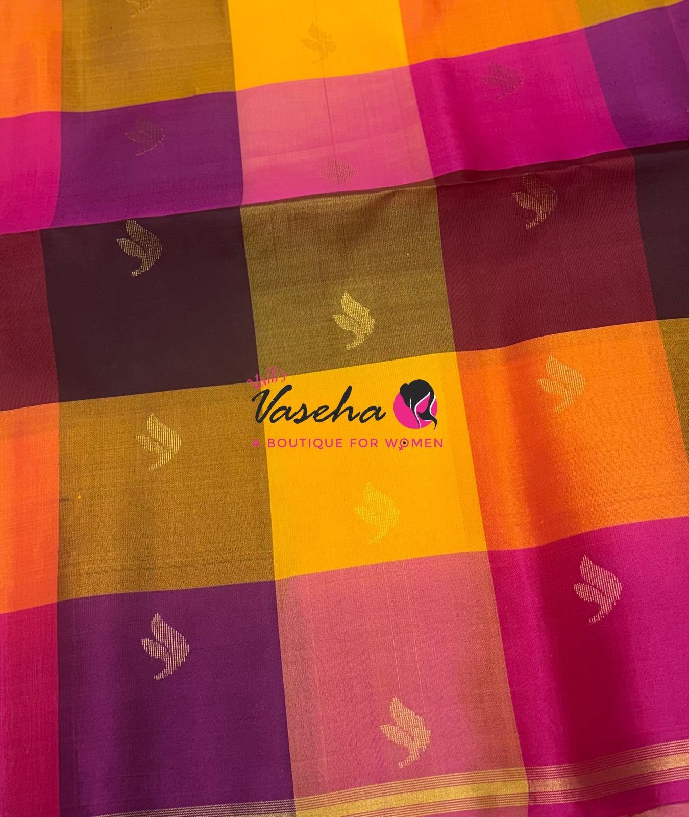Pure Soft Silk Saree - Partly Pallu - Half & Half Saree - VVPSS088